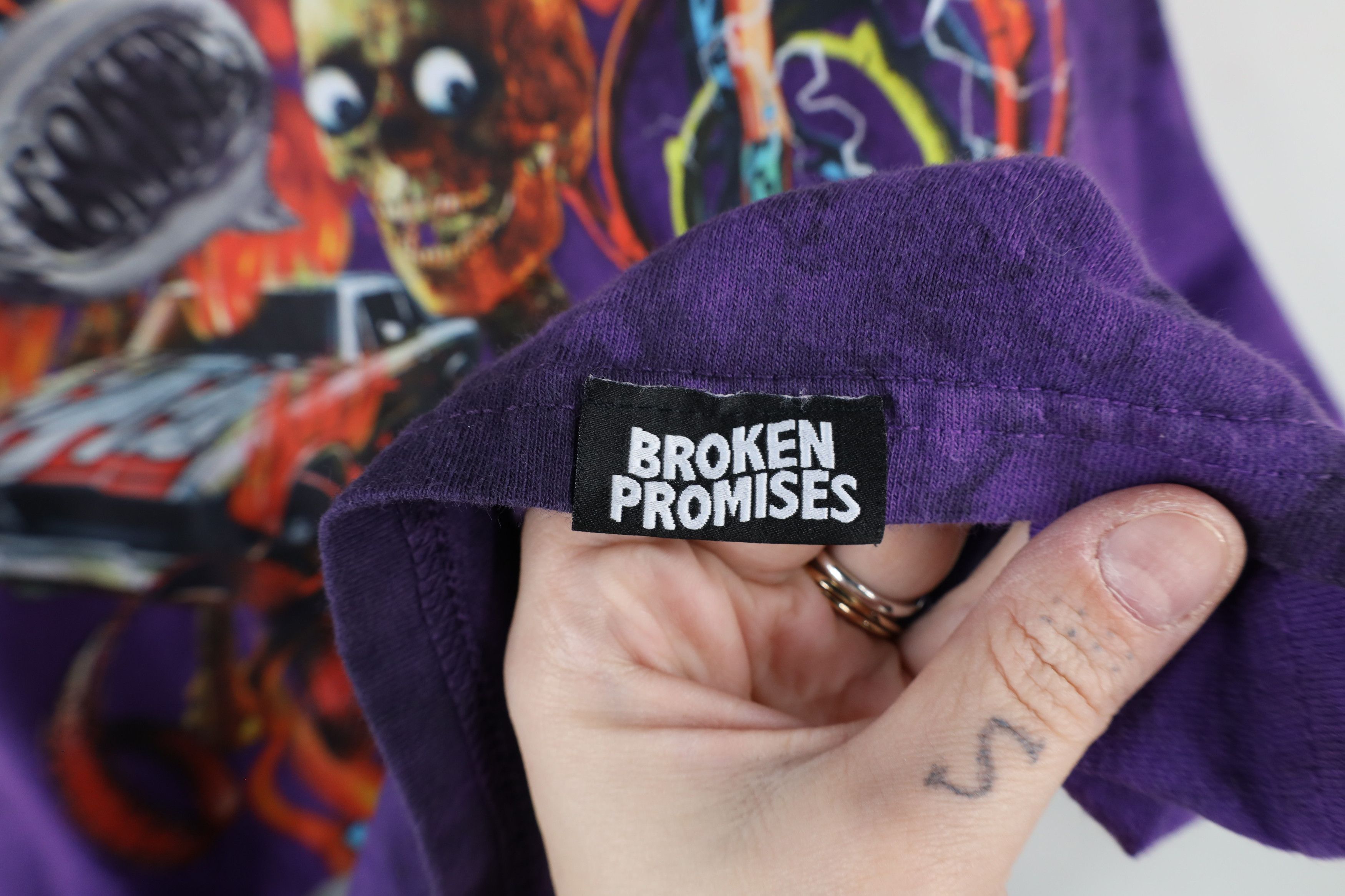 Vintage Broken Promises x Hot Wheels Spell Out Skeleton Fire T-Shirt Size US S / EU 44-46 / 1 - 6 Thumbnail