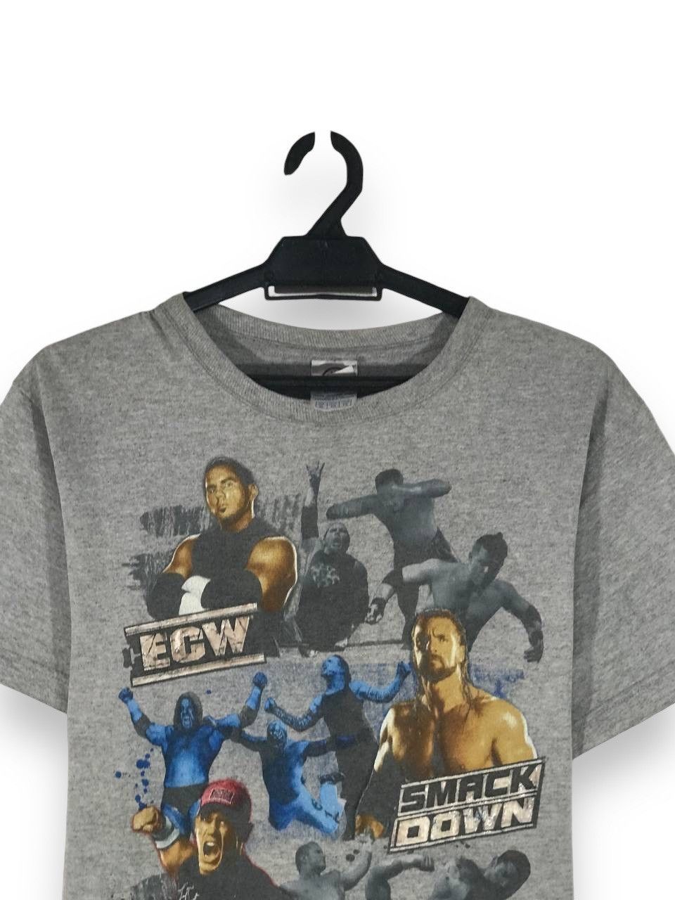 WWE Vintage raw vs smackdown jeff hardy triple h matt hardy Size US XL / EU 56 / 4 - 2 Thumbnail