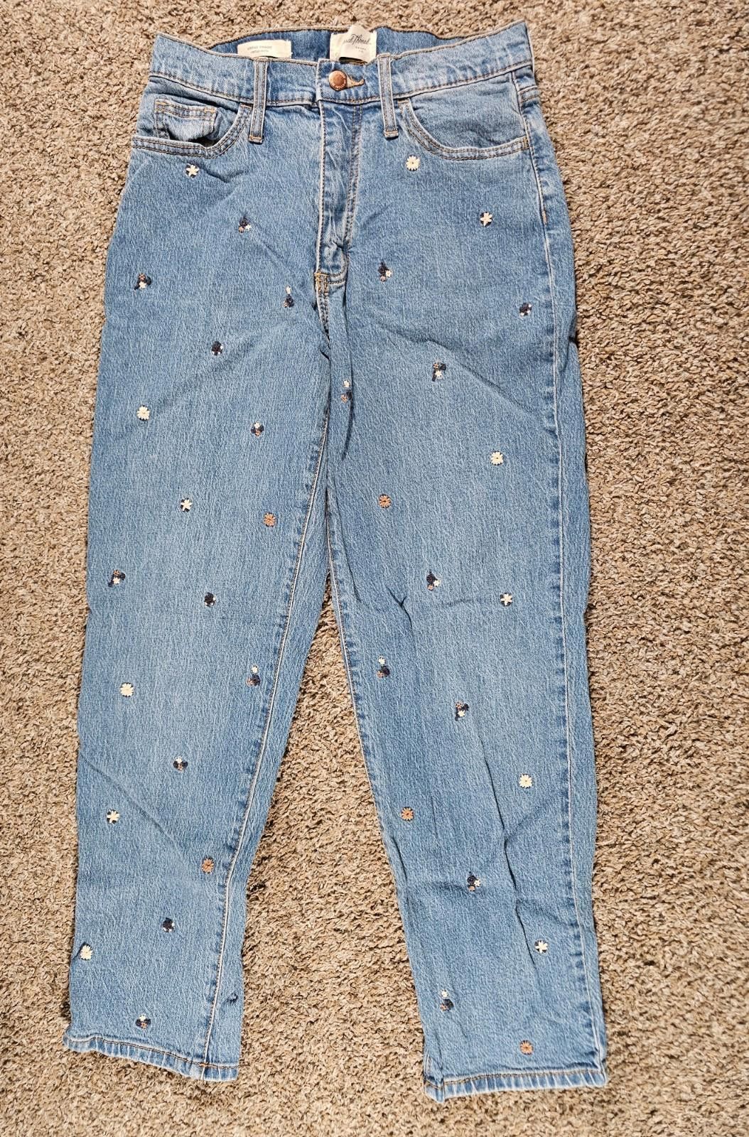 Other Universal Thread Size 4/27L Straight Jeans Light Wash Flower Size 27" / US 4 / IT 40 - 1 Thumbnail