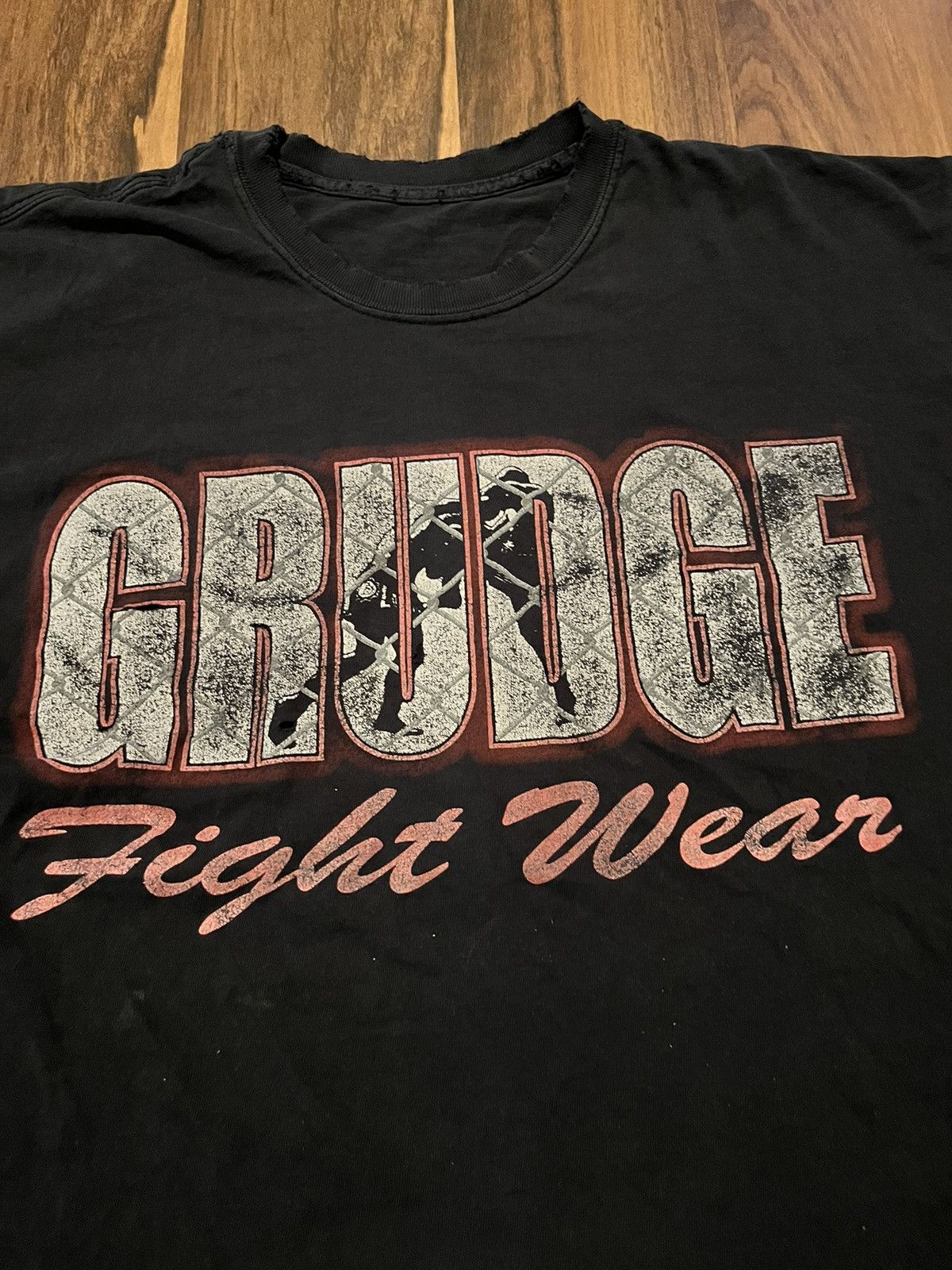 Other Y2K mma tee thrashed Size US XL / EU 56 / 4 - 4 Thumbnail