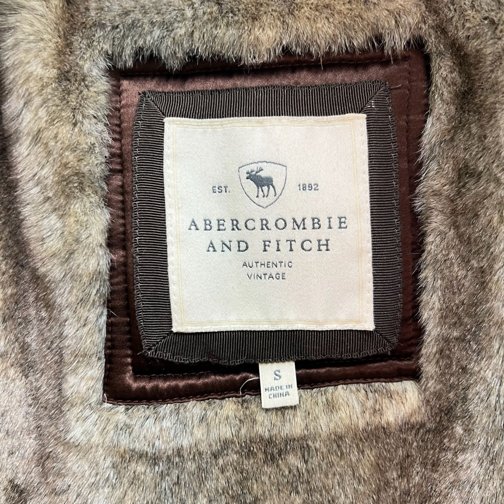 Abercrombie & Fitch ABERCOMBIE & FITCH Womens White Quilted Puffer Jacket Faux F Size S / US 4 / IT 40 - 11 Thumbnail