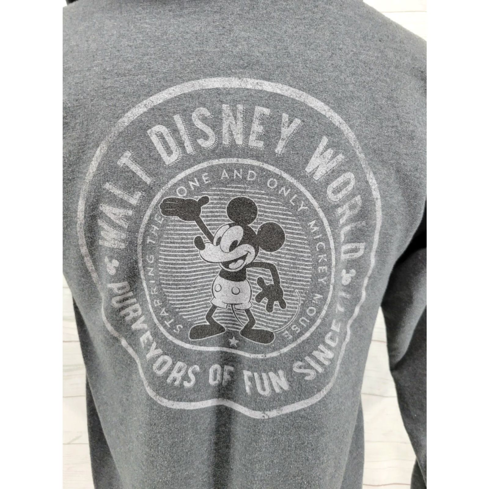 Disney Disney Walt Disney World Gray Hoodie Mickey Full Zip Jacket Size SMALL Men Size US S / EU 44-46 / 1 - 7 Thumbnail