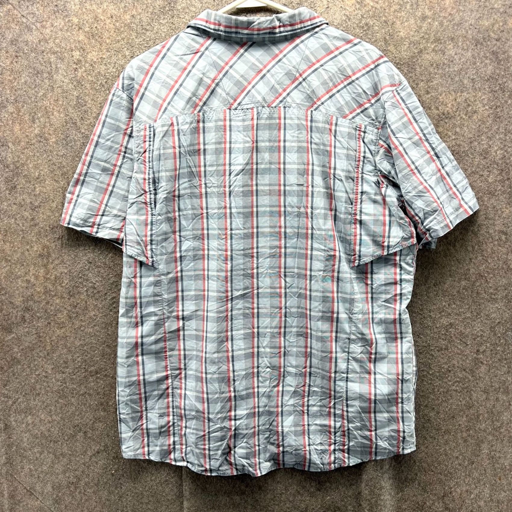 Vintage VINTAGE Columbia Shirt Mens Large Blue Button-Down Hike Omni Shield Vented Plaid Fishing Size US L / EU 52-54 / 3 - 2 Thumbnail