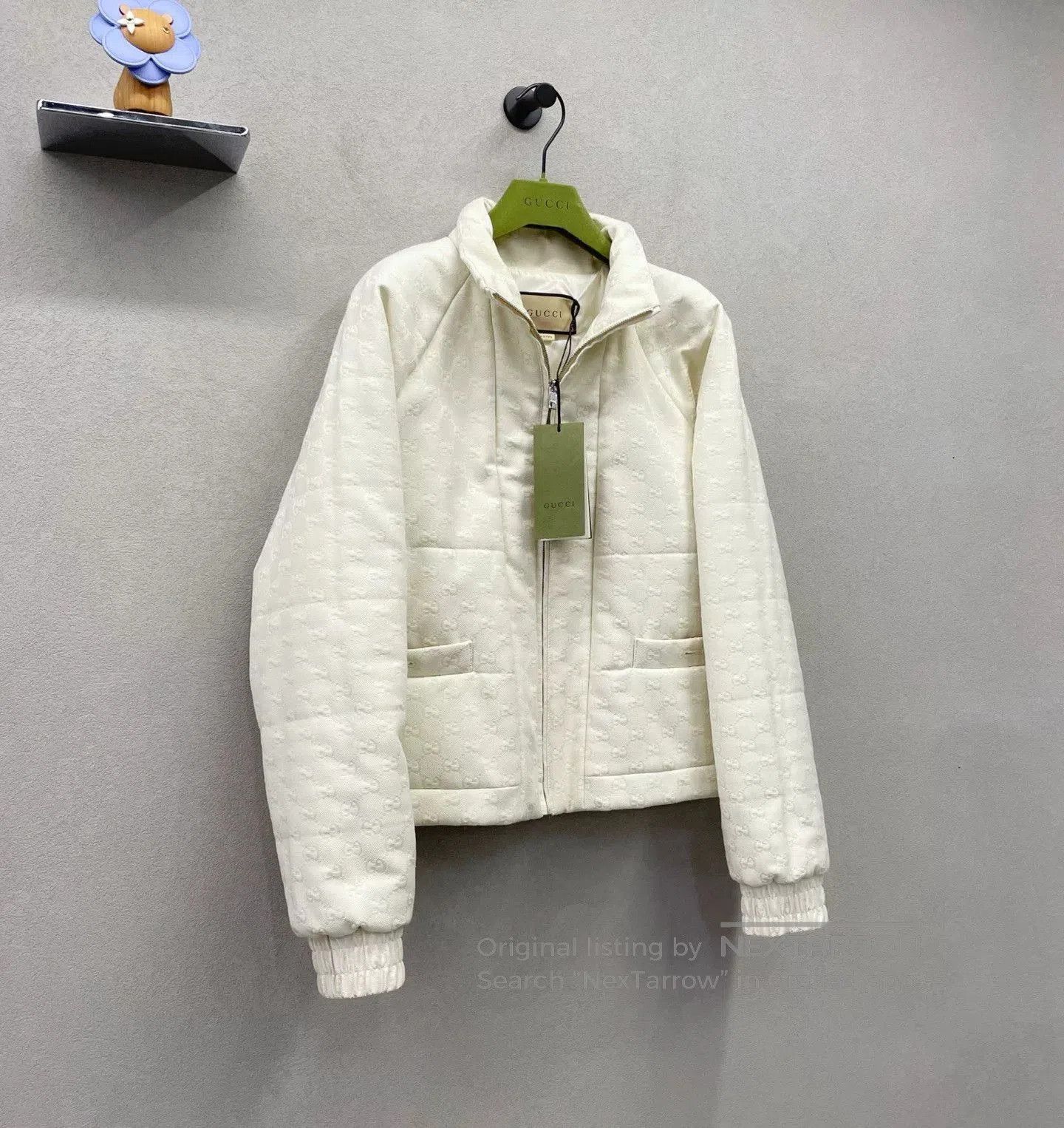 Gucci Gucci Cream High-Neck Ski Jacket. Size US M / EU 48-50 / 2 - 3 Thumbnail