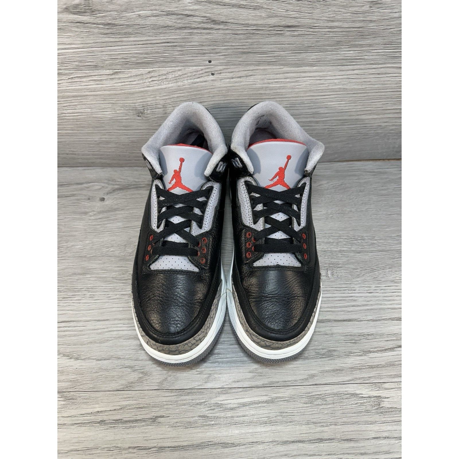 Jordan Brand Air Jordan 3 Retro OG Black Cement 2024 - Size 8.5 Size US 8.5 / EU 41-42 - 4 Thumbnail