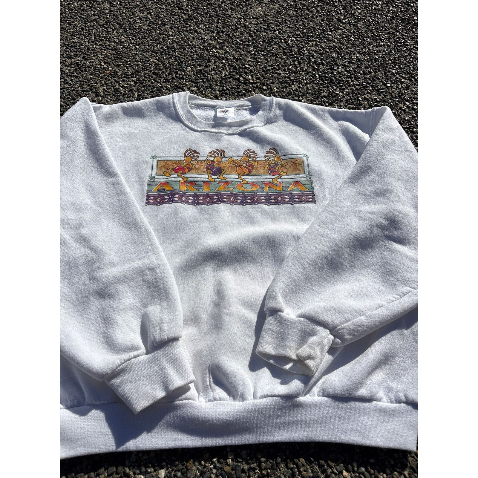 Jerzees Arizona Santa Fe Tribal Dancer crewneck white sweatshirt L Size US L / EU 52-54 / 3 - 3 Thumbnail