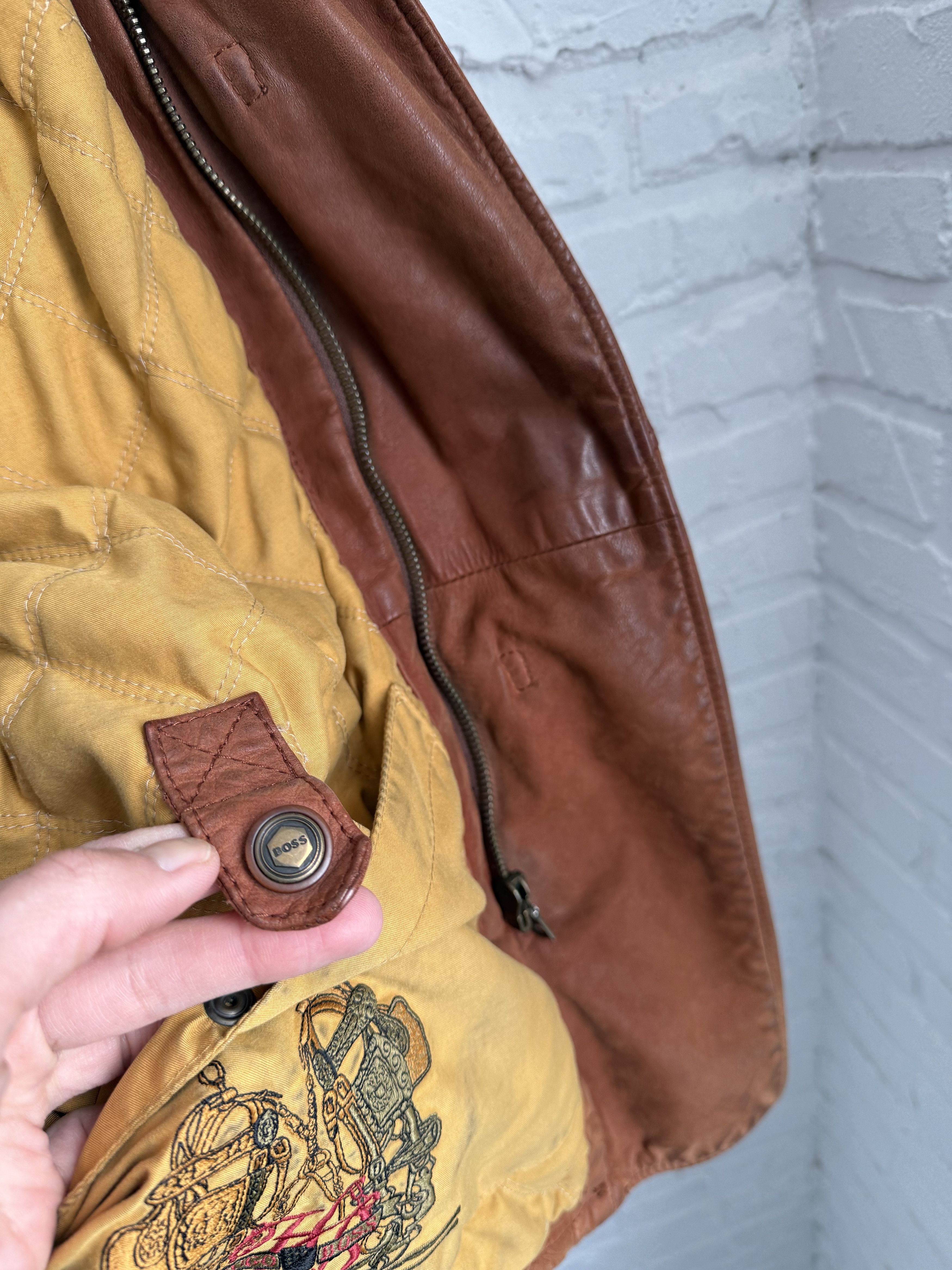Hugo Boss Vintage 90s Hugo Boss Leather duffle coat toggle jacket Size US L / EU 52-54 / 3 - 3 Thumbnail