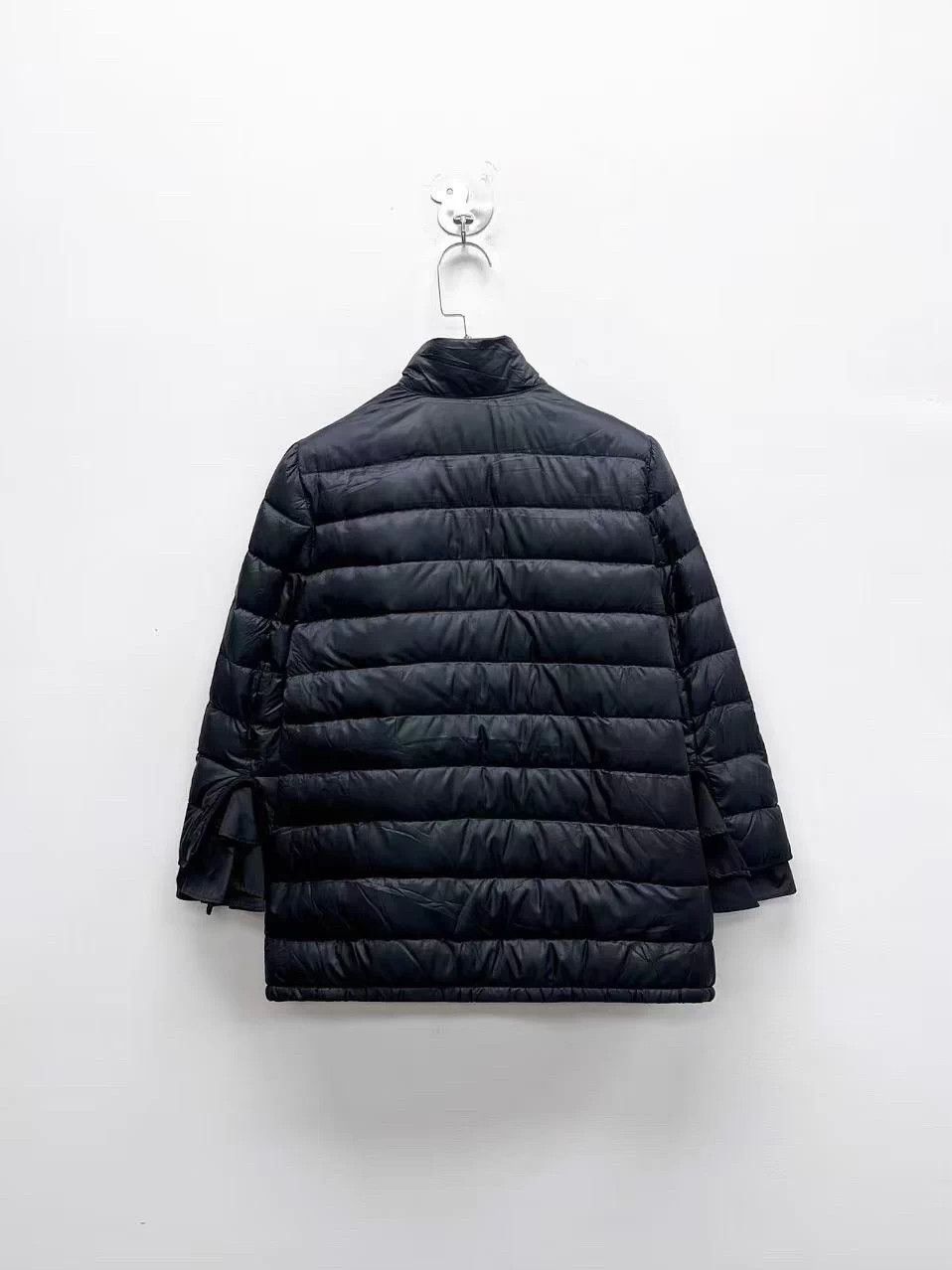 Moncler Moncler Black Logo Short Down Jacket Size 1 Size US S / EU 44-46 / 1 - 2 Thumbnail