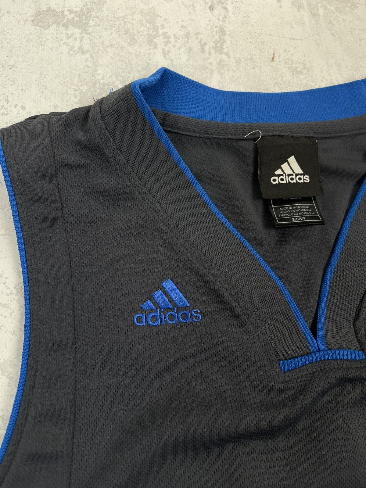 Adidas RARE 2012 Dirk Nowitzki Mavericks Adidas Swingman Jersey Size US S / EU 44-46 / 1 - 5 Thumbnail