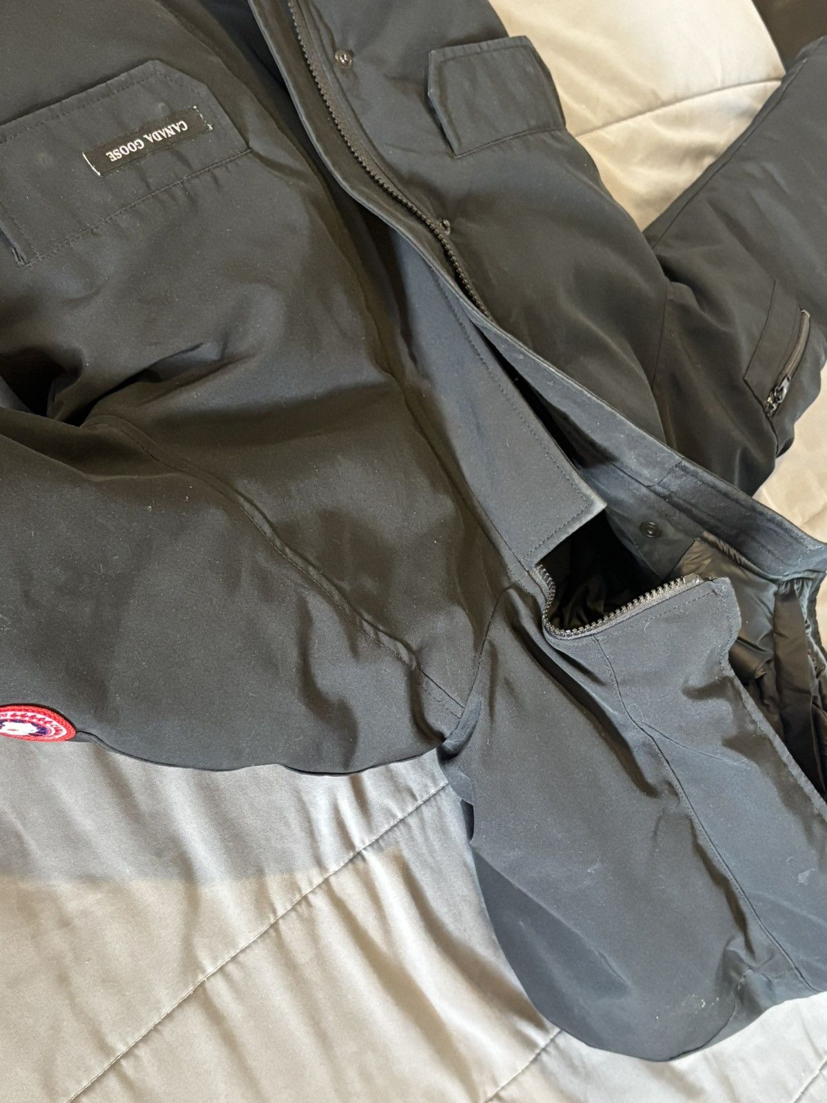 Canada Goose Canada Goose Bomber Jacket Size M / US 6-8 / IT 42-44 - 3 Thumbnail