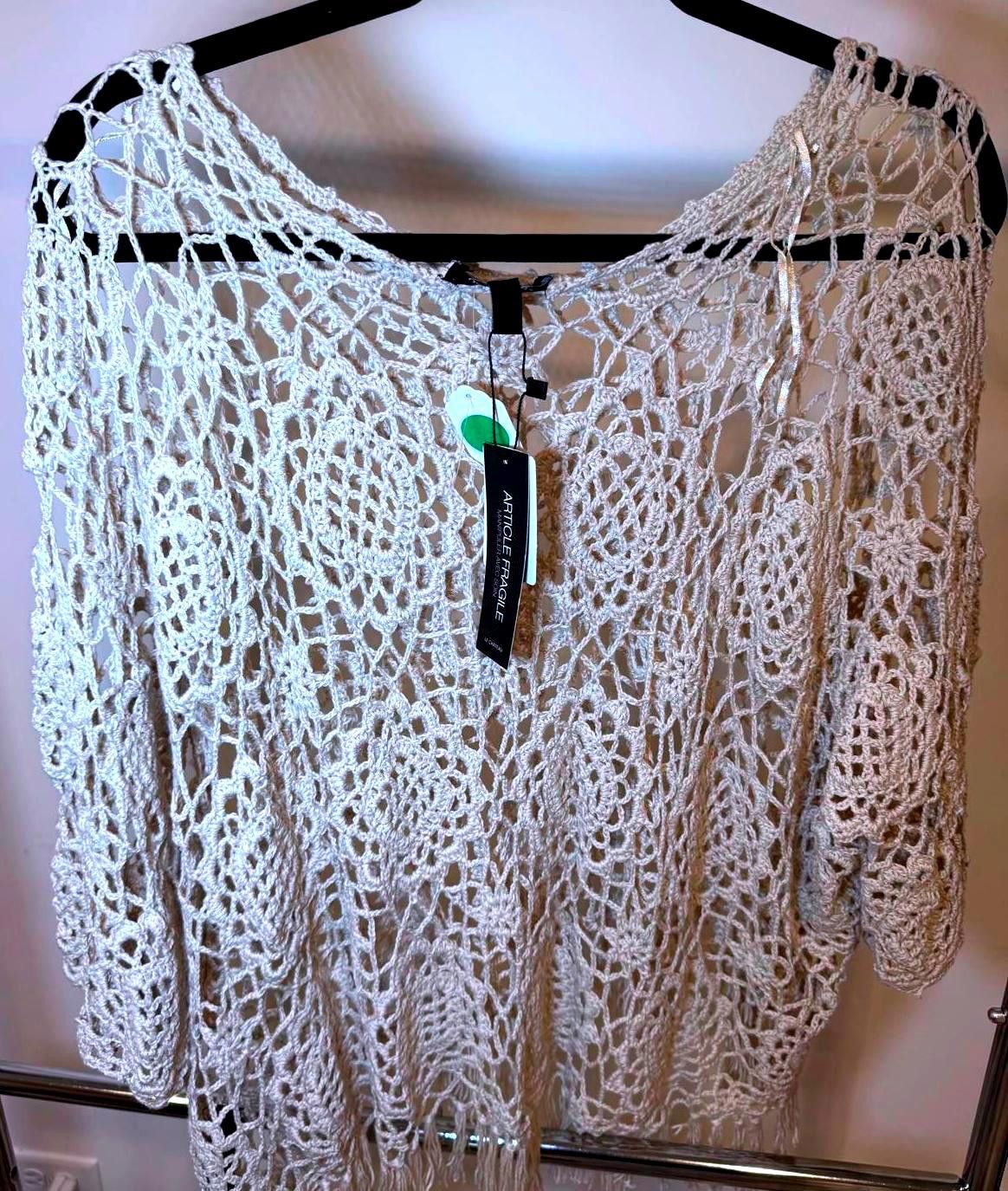 Le Chateau Le Château Crochet Knit Top with Fringe SIZE L Size L / US 10 / IT 46 - 2 Thumbnail