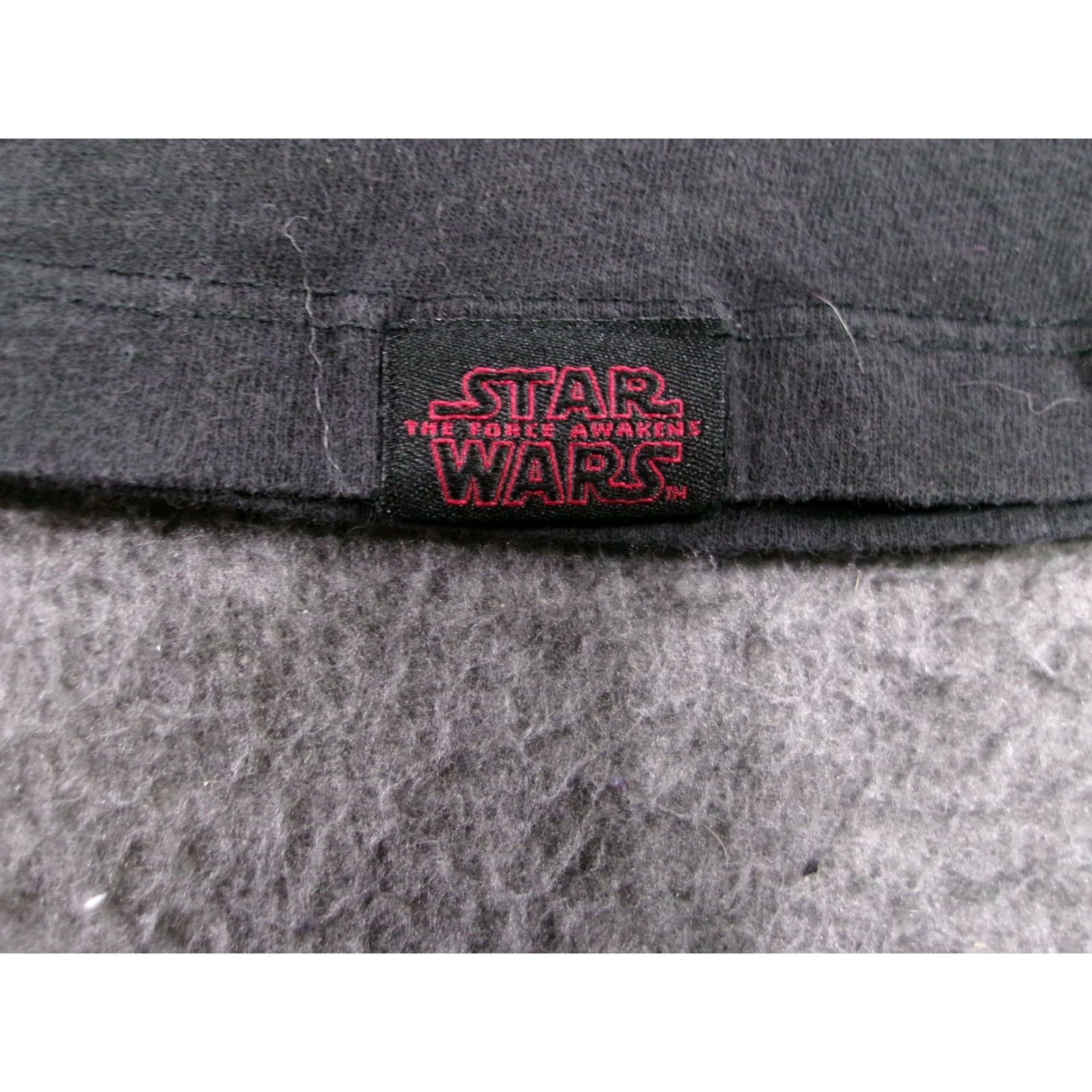 Old Navy Star Wars Shirt Men Extra Large Black Luke Vader Lightsaber Clash Old Navy Size US XL / EU 56 / 4 - 3 Thumbnail