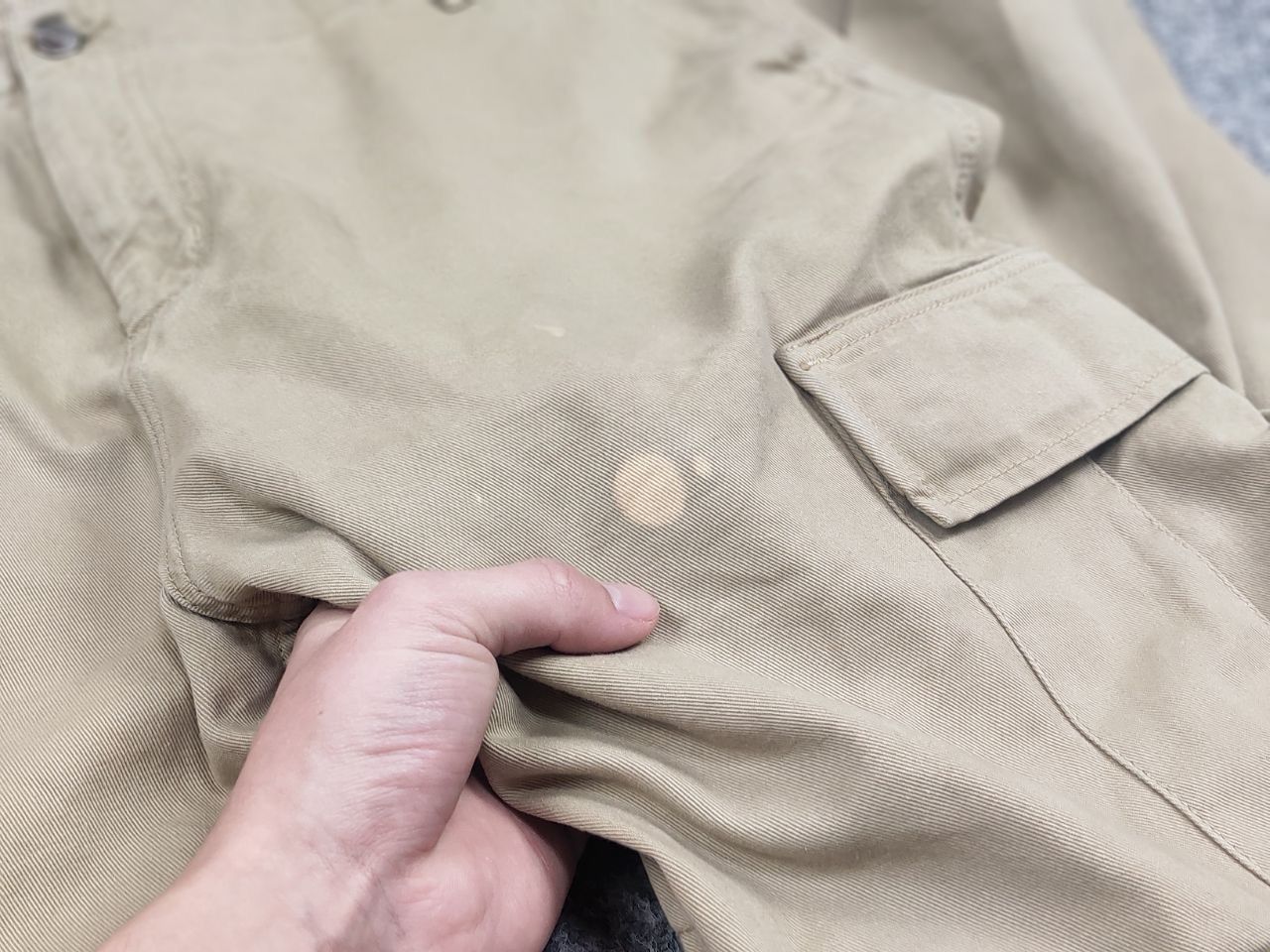 Carhartt × Vintage Vintage 90's Carhartt Beige Faded Canvas Regular Cargo Pants Size US 38 / EU 54 - 15 Thumbnail