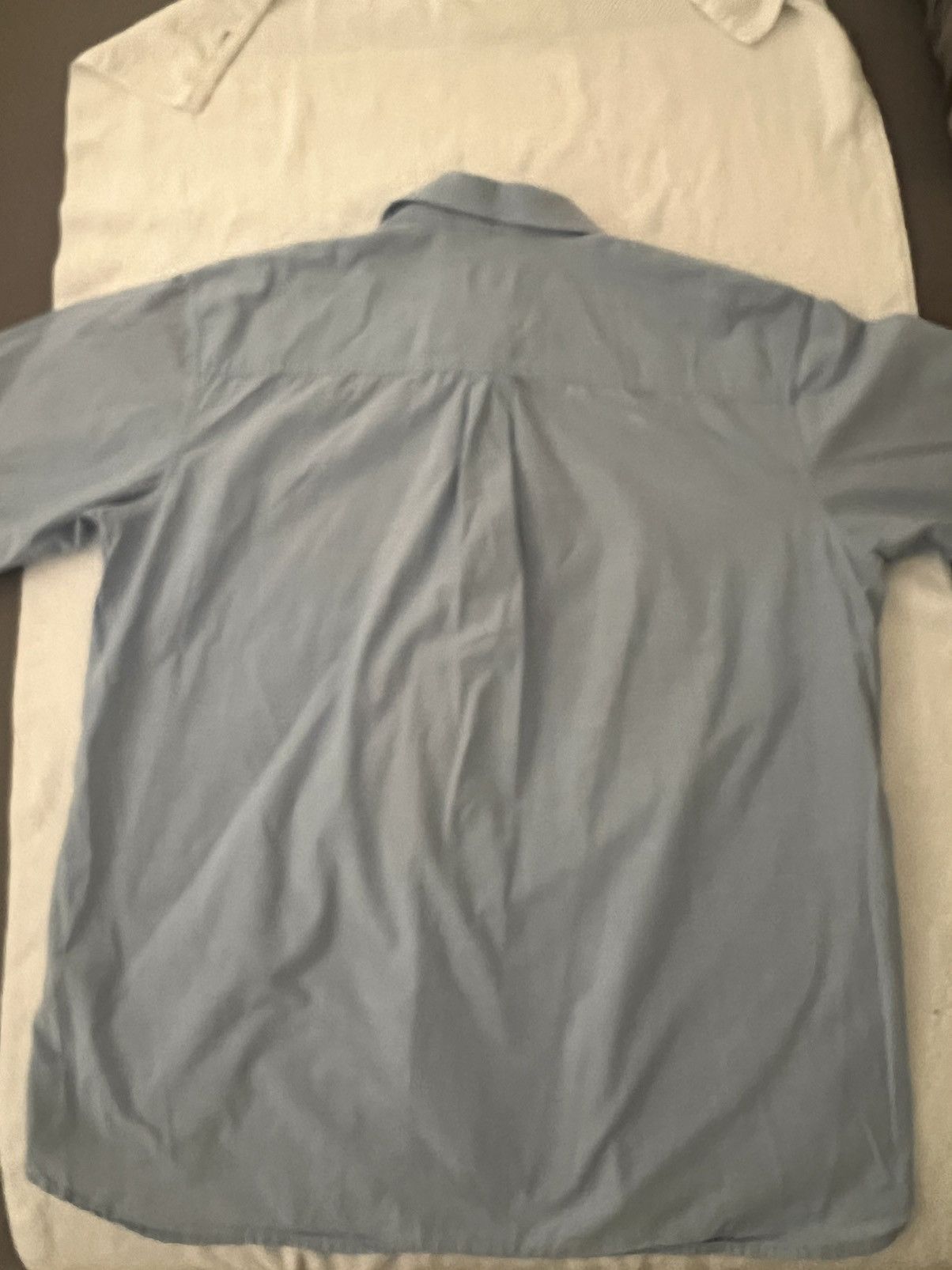 Izod IZOD MENS SHORT SLEEVE BUTTON DOWN SHIRT- LIGHT BLUE Size US XL / EU 56 / 4 - 6 Thumbnail