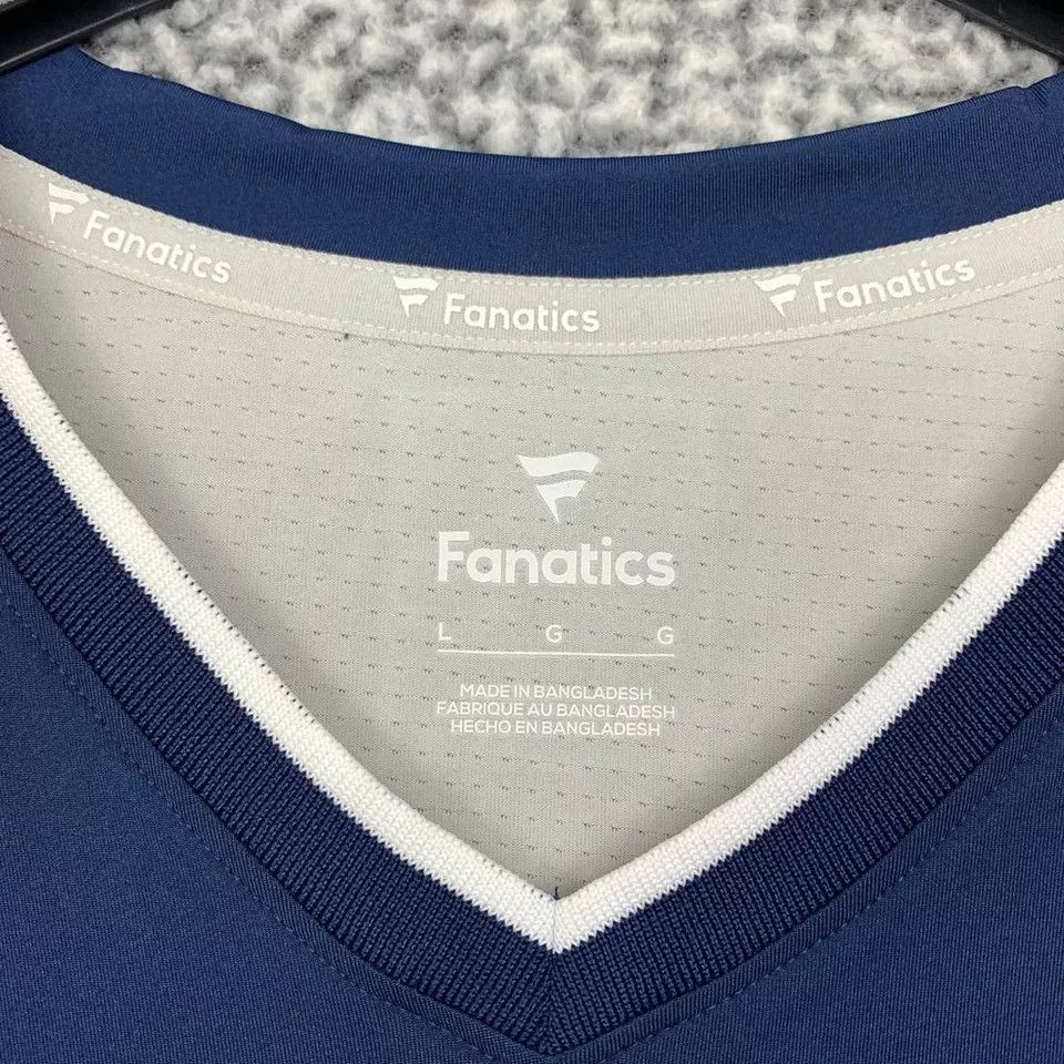 Other Atlanta Braves Shirt Men L Blue Fanatics Short Sleeve V Neck Size US L / EU 52-54 / 3 - 3 Thumbnail