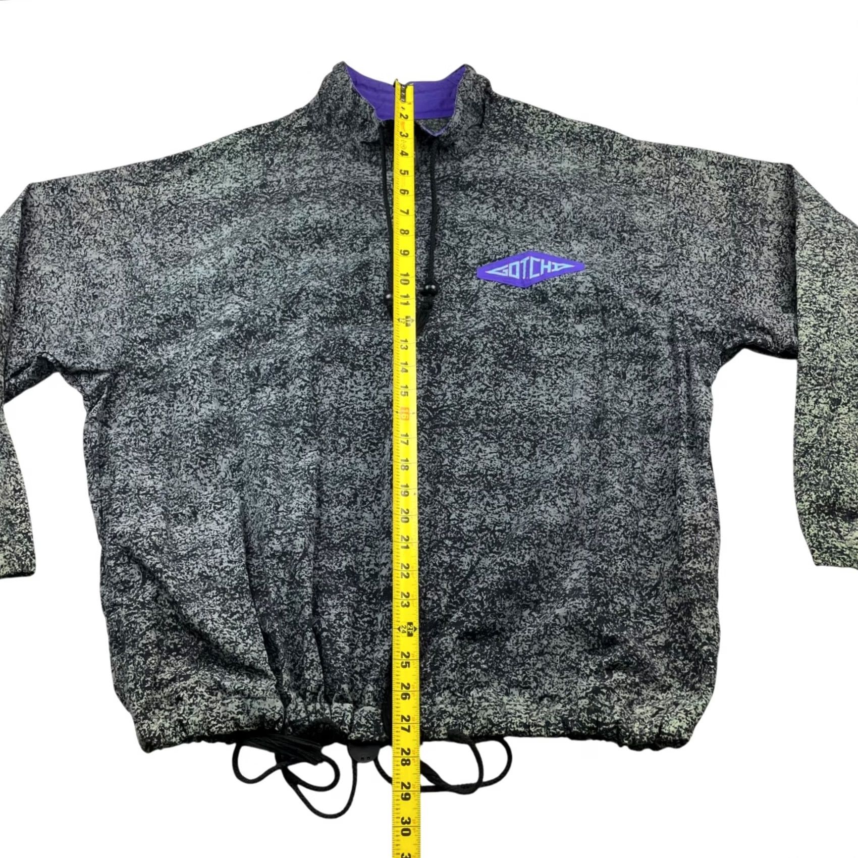 Gotcha VINTAGE Gotcha Windbreaker Jacket 1/4 Zip Pullover Gray Large Mens 100% Nylon Size US L / EU 52-54 / 3 - 4 Thumbnail