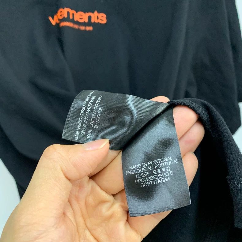 Vetements Vetements short sleeves 2506-Nextarrow Size US M / EU 48-50 / 2 - 6 Thumbnail