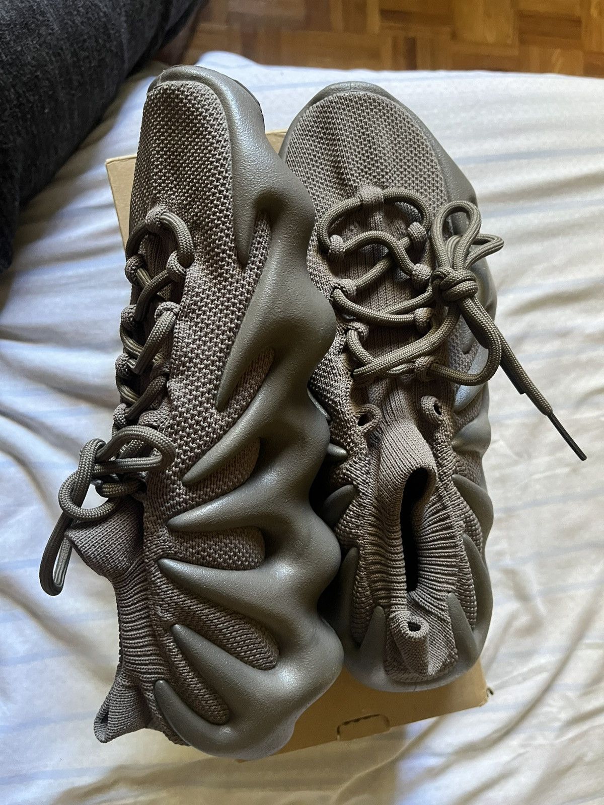 Yeezy Yeezy 450 Cinder Size US 9.5 / EU 42-43 - 2 Thumbnail