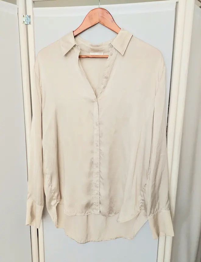 image of H&M 100% Silk Shirt Beige Luxury 80's 90's Classy Vintage Fashion, Women's (Size XL)