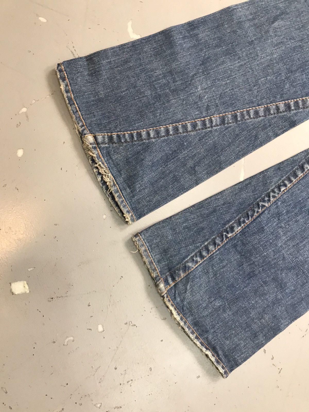 Designer Vintage true vintage distressed bootcut denim Size 30" / US 8 / IT 44 - 11 Thumbnail