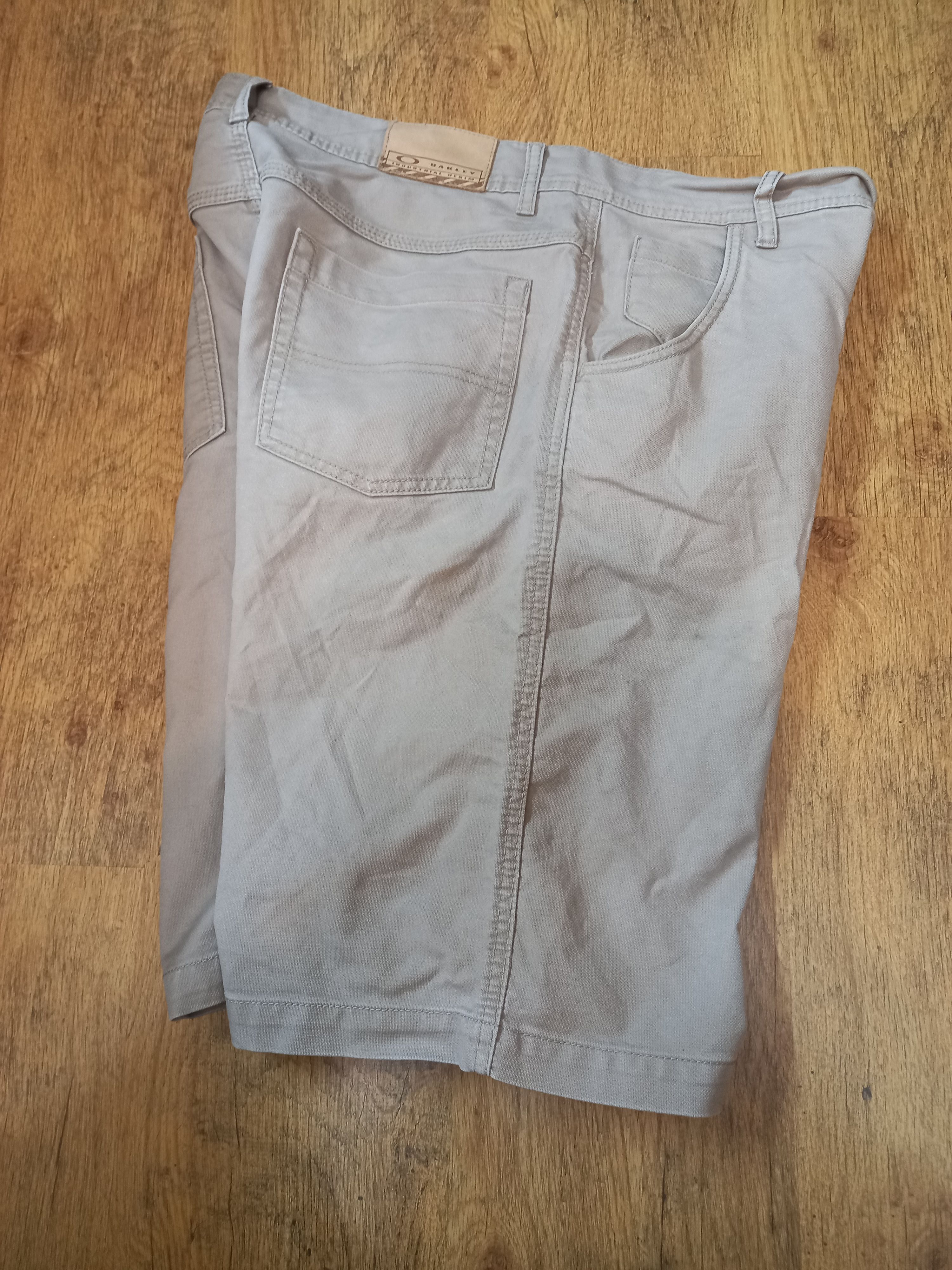 Oakley Oakley vintage cargo shorts Size US 34 / EU 50 - 3 Thumbnail