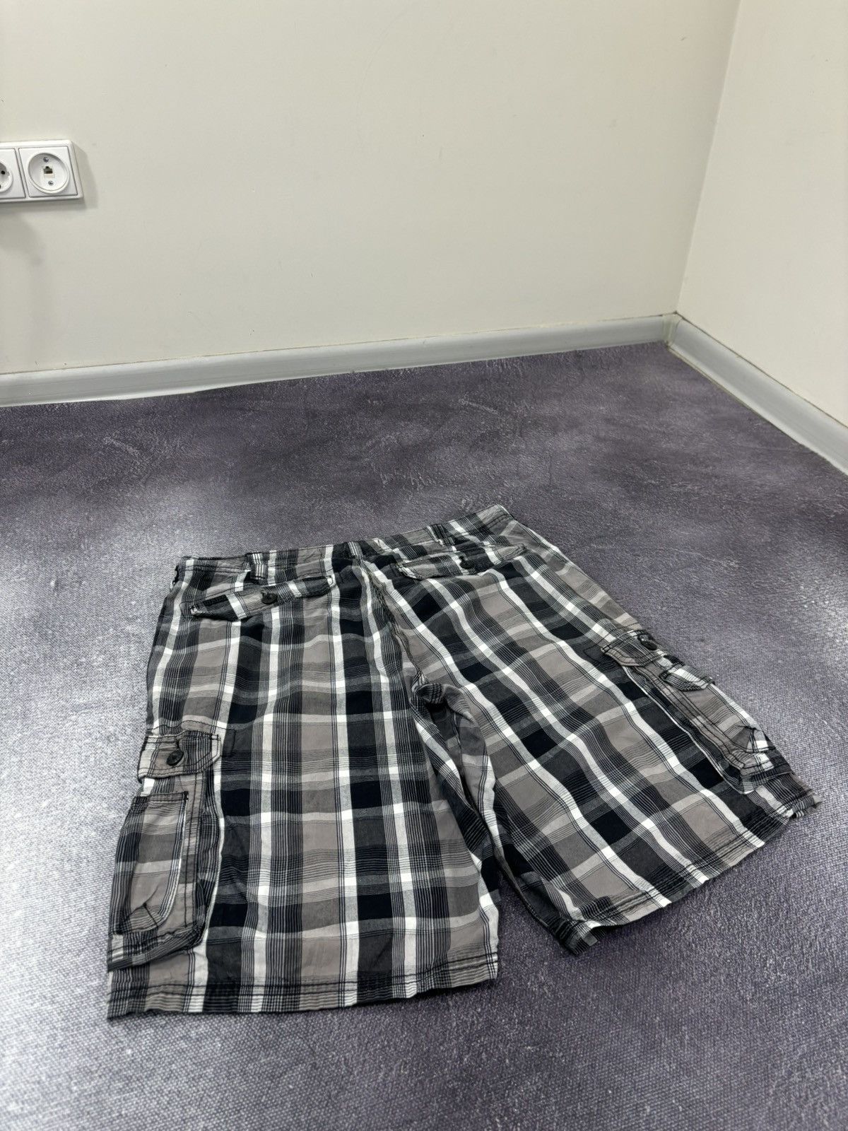 Lee Vintage Lee Dungarees Y2K American Utility Hype Cargo Shorts Size US 36 / EU 52 - 11 Thumbnail
