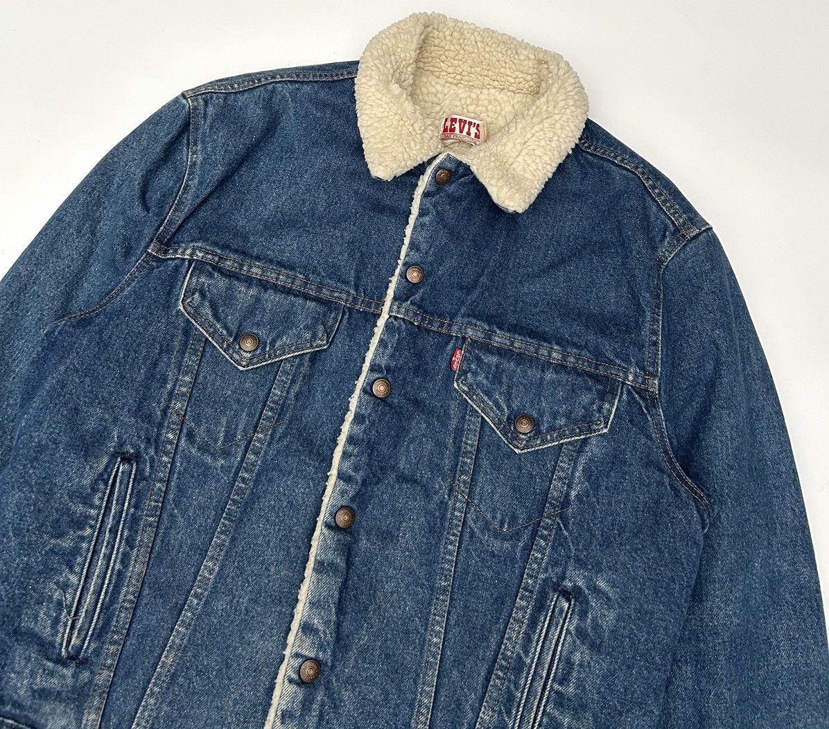 Levi's × Vintage Vintage 80’s Levi’s Sherpa Lined Denim Jacket Made In USA Size US L / EU 52-54 / 3 - 3 Thumbnail