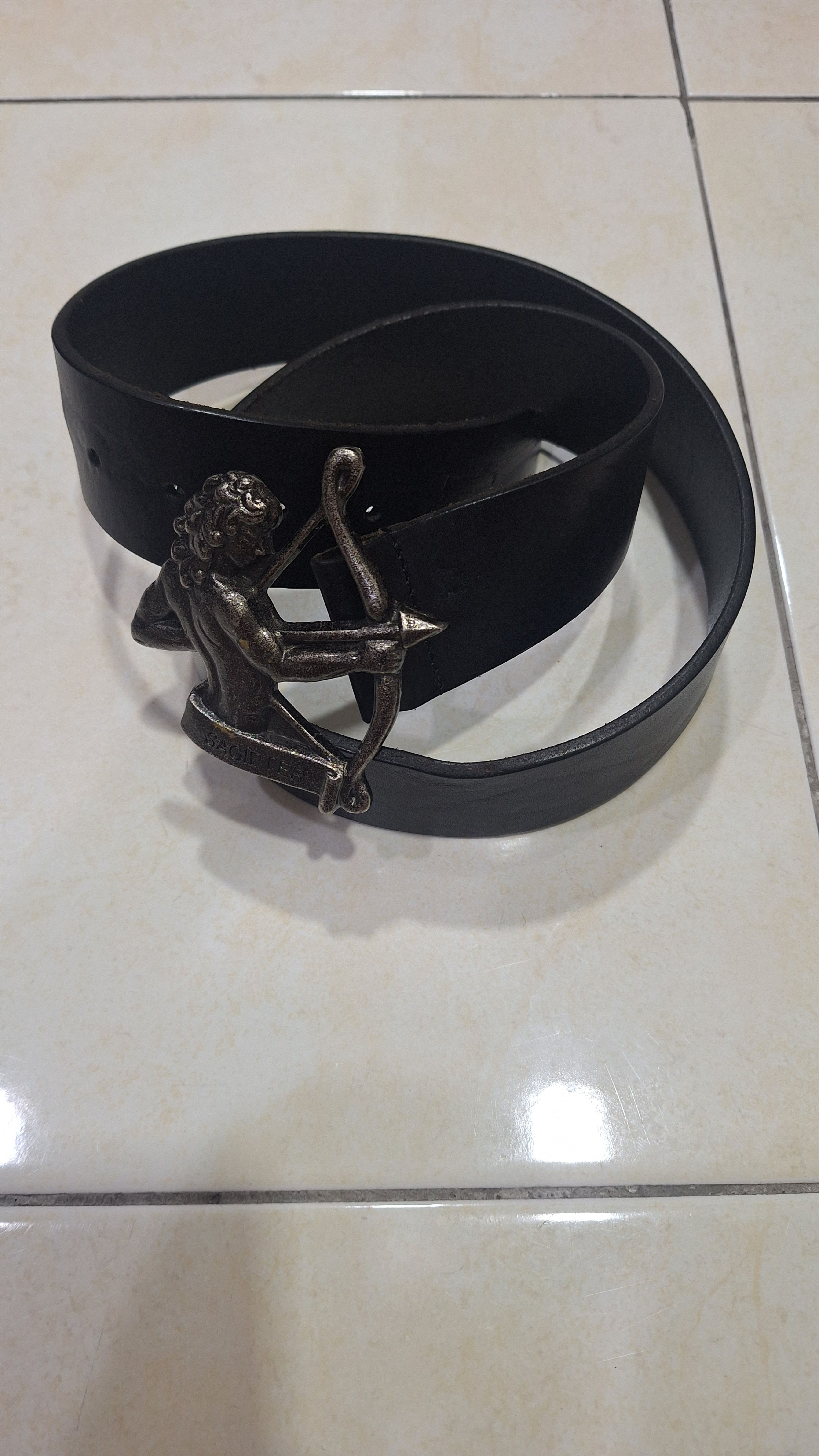 Dolce & Gabbana Dolce & Gabbana Sagittarius x Streetwear x Designer Size ONE SIZE - 1 Thumbnail