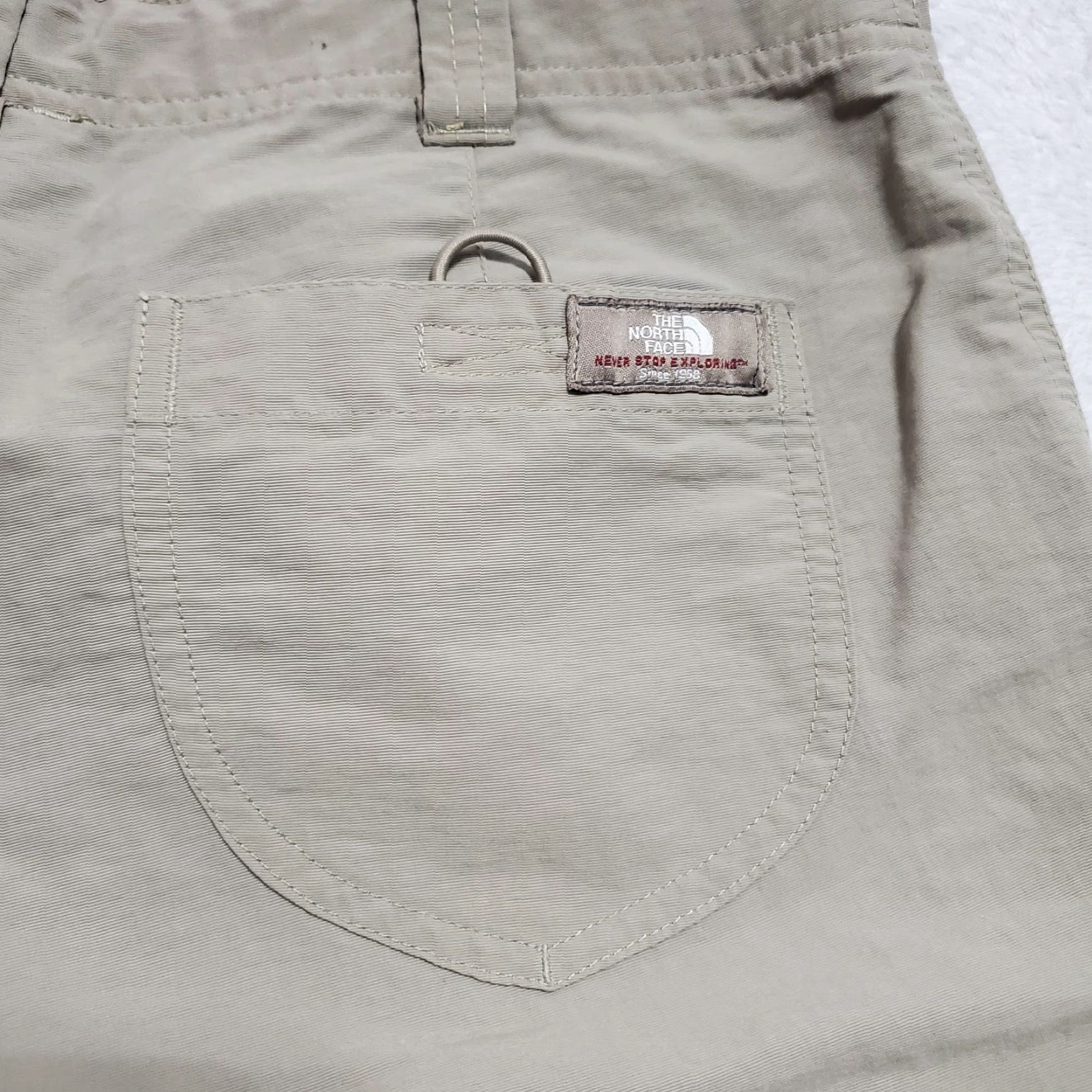 The North Face The North Face Shorts Women 8 Tan 100% Nylon Flat Front Mid Rise Hiking Outdoor Size 30" / US 8 / IT 44 - 7 Thumbnail