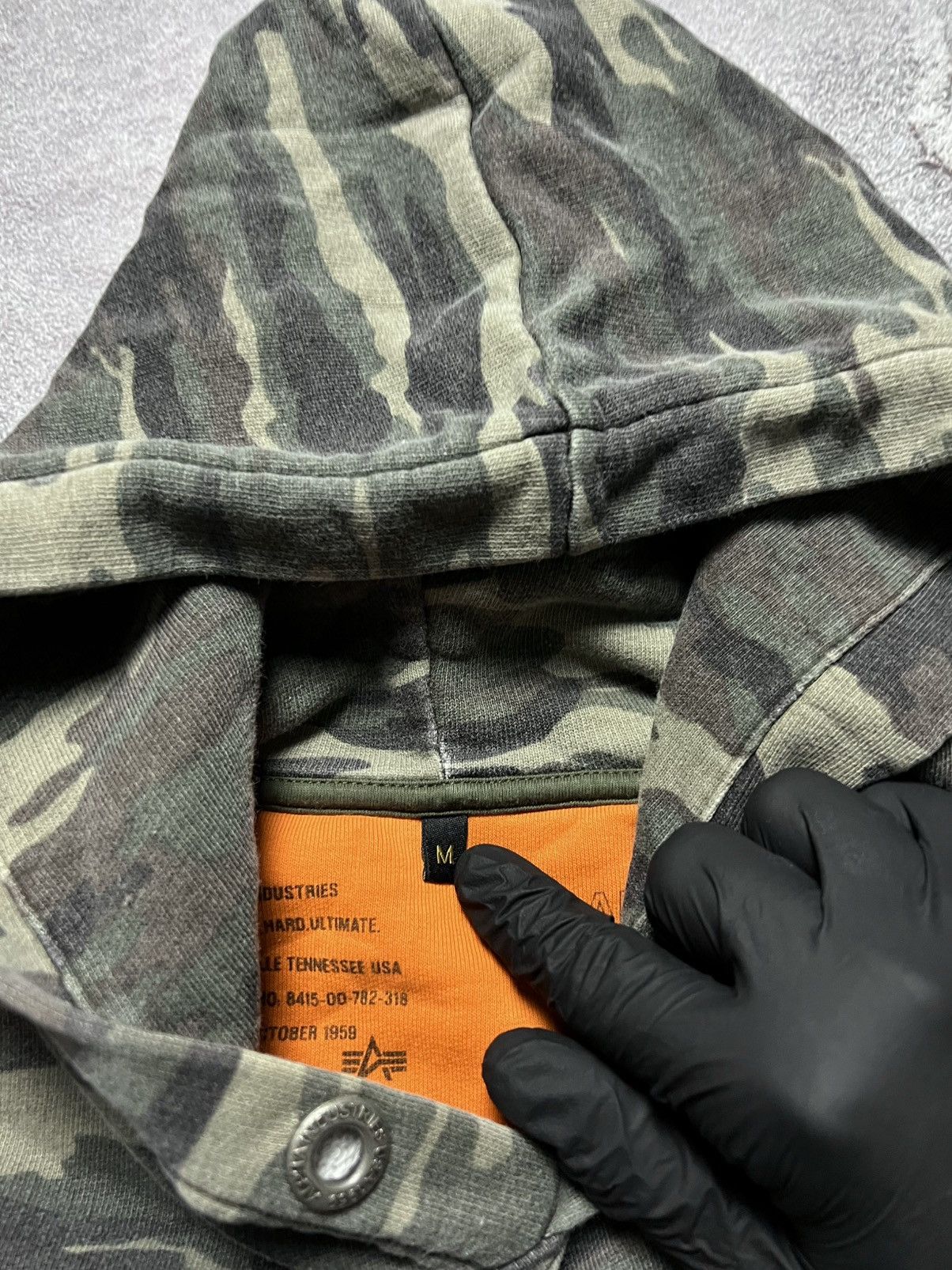 Alpha Industries Vintage Alpha Industries Camo Military Big Logo Hoodie M Size US M / EU 48-50 / 2 - 6 Thumbnail