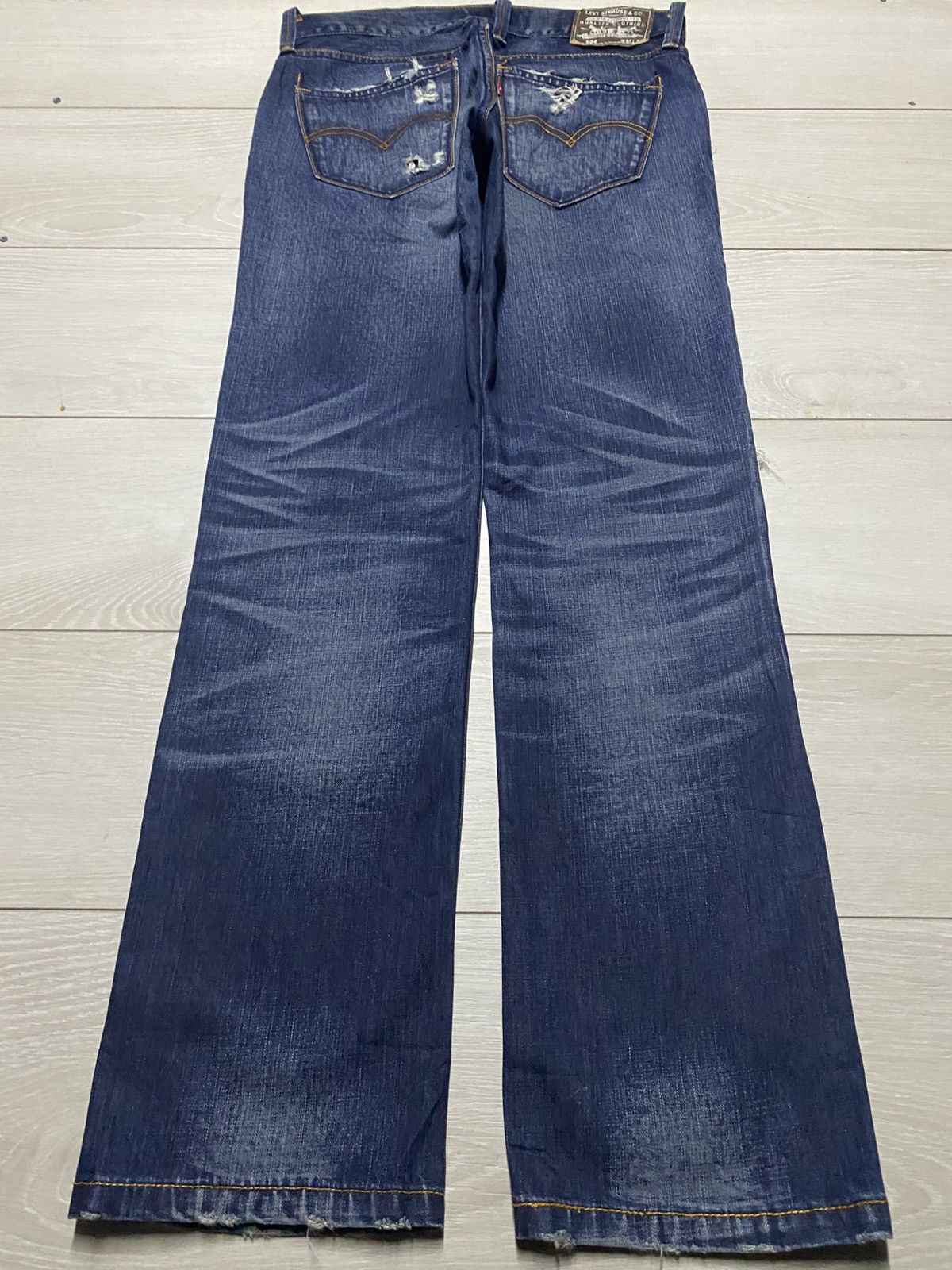 Levi's Vintage Levis 504 Fade Wash Distressed Straight Loose Jeans Size US 32 / EU 48 - 2 Thumbnail