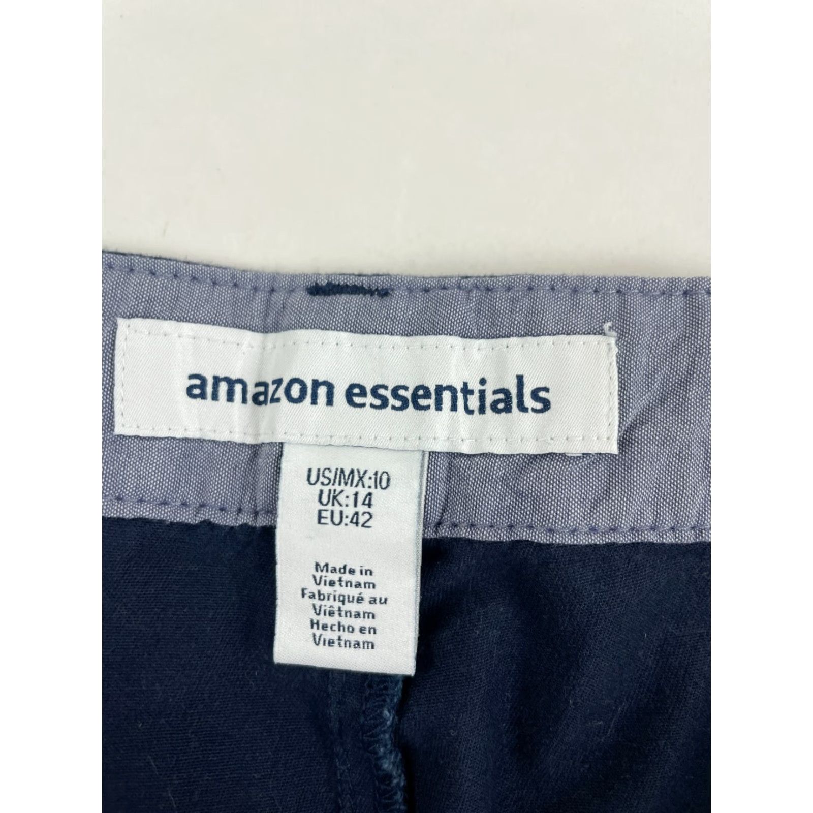 Essentials Amazon Essentials Shorts Men's 10 Navy Blue Mid Rise Flat Front Bermuda Charcoal? No, Blue. Size US 33 - 6 Thumbnail