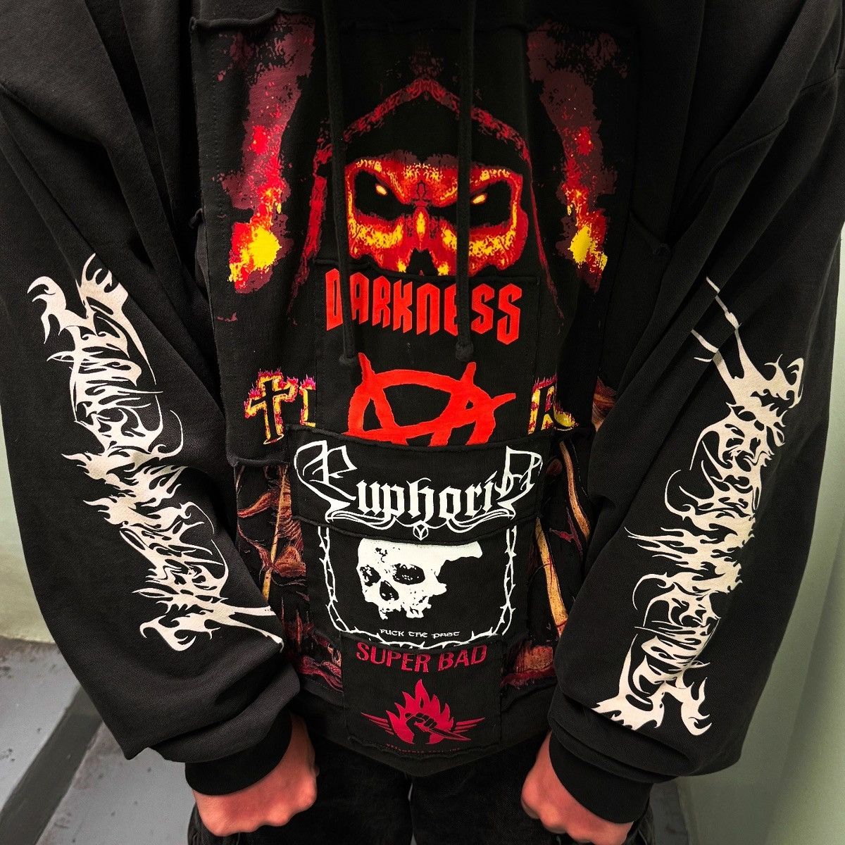 Vetements Vetements AW21 Metal Patches Hoodie Size US S / EU 44-46 / 1 - 5 Thumbnail