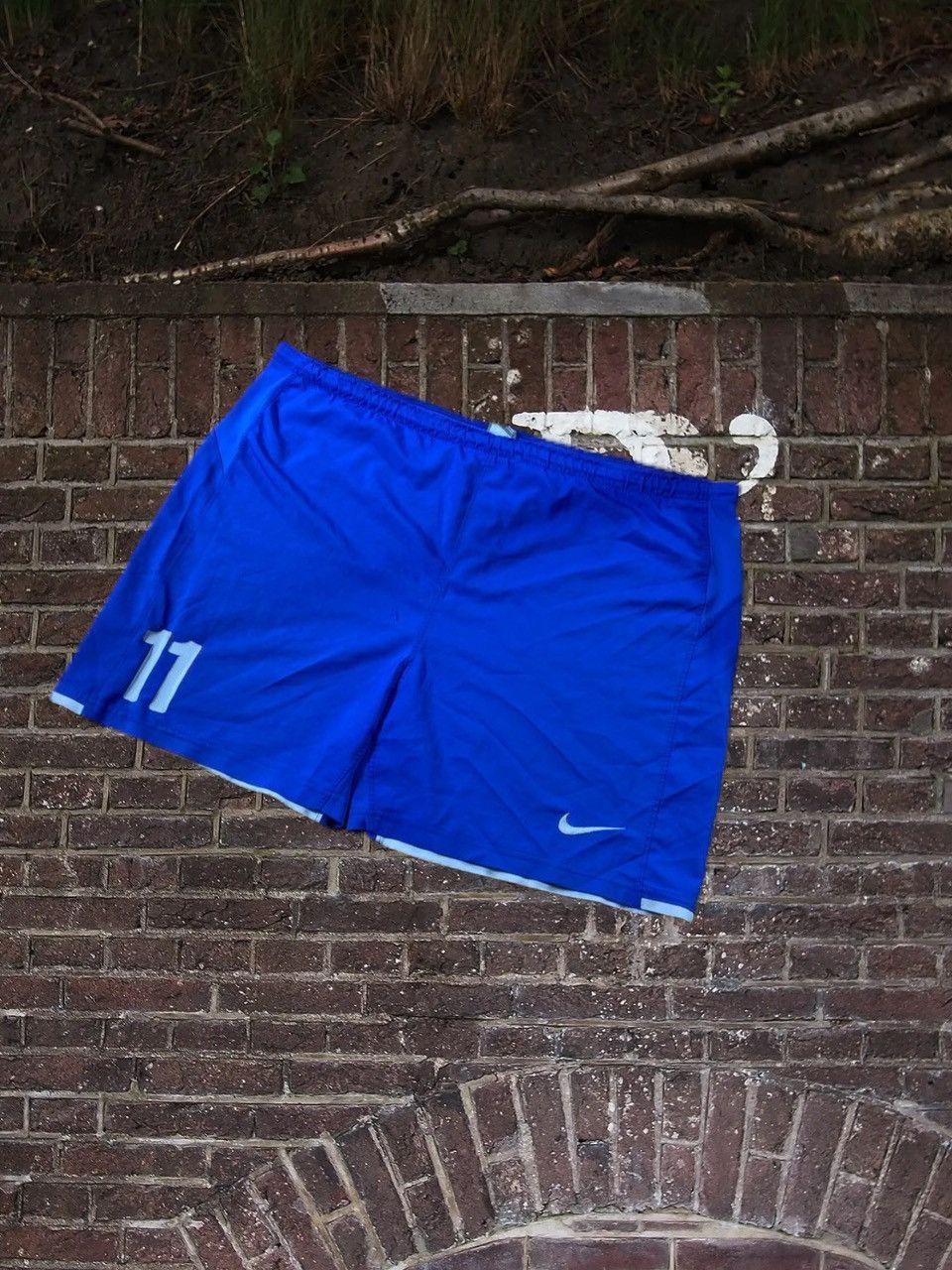 Nike × Vintage Vintage Nike shorts streetwear swoosh casual y2k Size US 34 / EU 50 - 1 Thumbnail