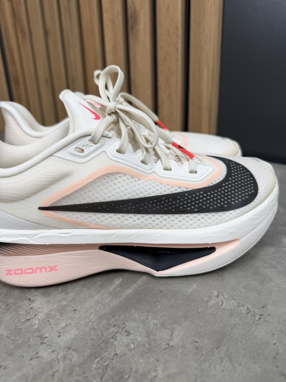 Nike Nike Zoom Fly 6 Pale Ivory Crimson Tint Sneakers Size 39 Size US 8 / IT 38 - 9 Thumbnail