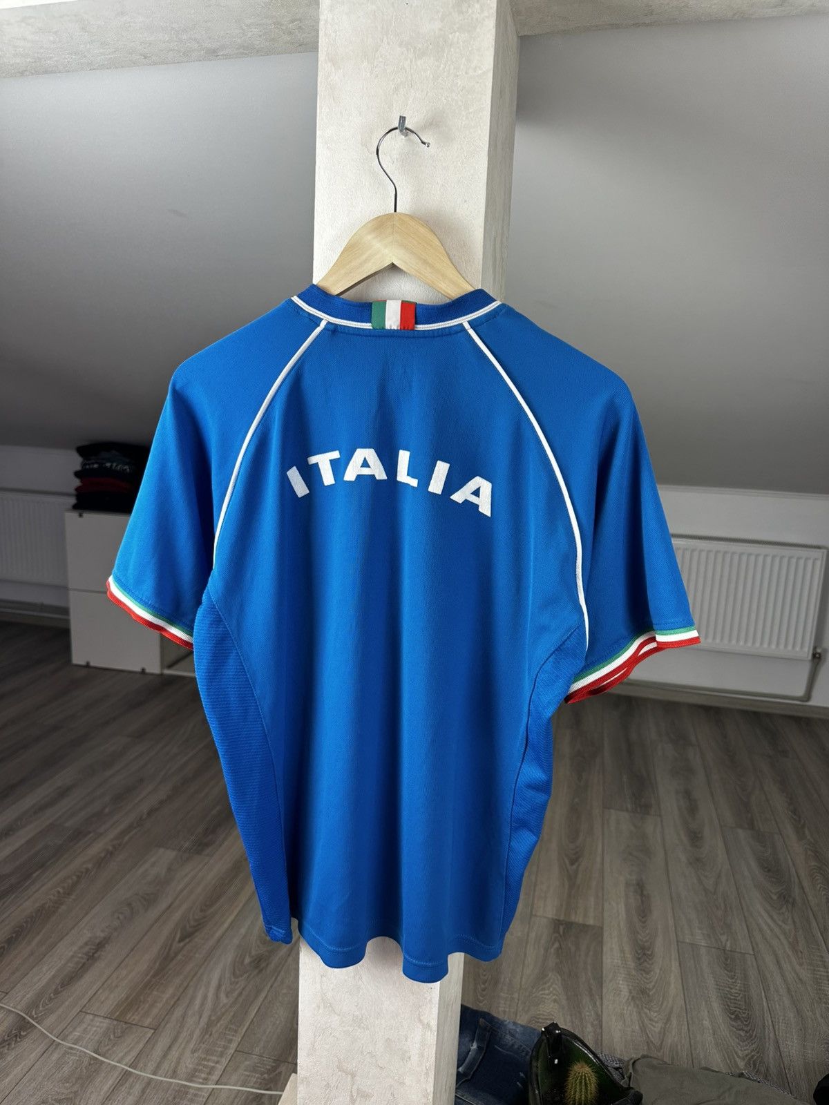 Vintage Vintage Italy Tee Big Logo Italia Size US L / EU 52-54 / 3 - 7 Thumbnail
