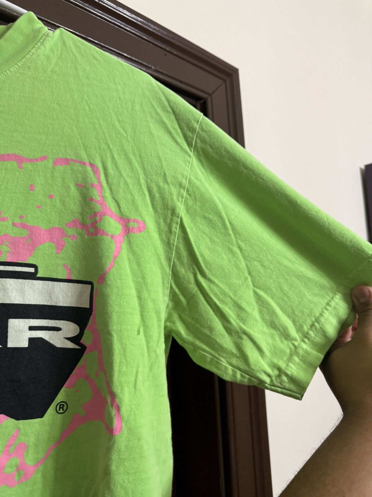 HELLSTAR Hellstar Jesus Neon T shirt Size Medium Size US M / EU 48-50 / 2 - 6 Thumbnail