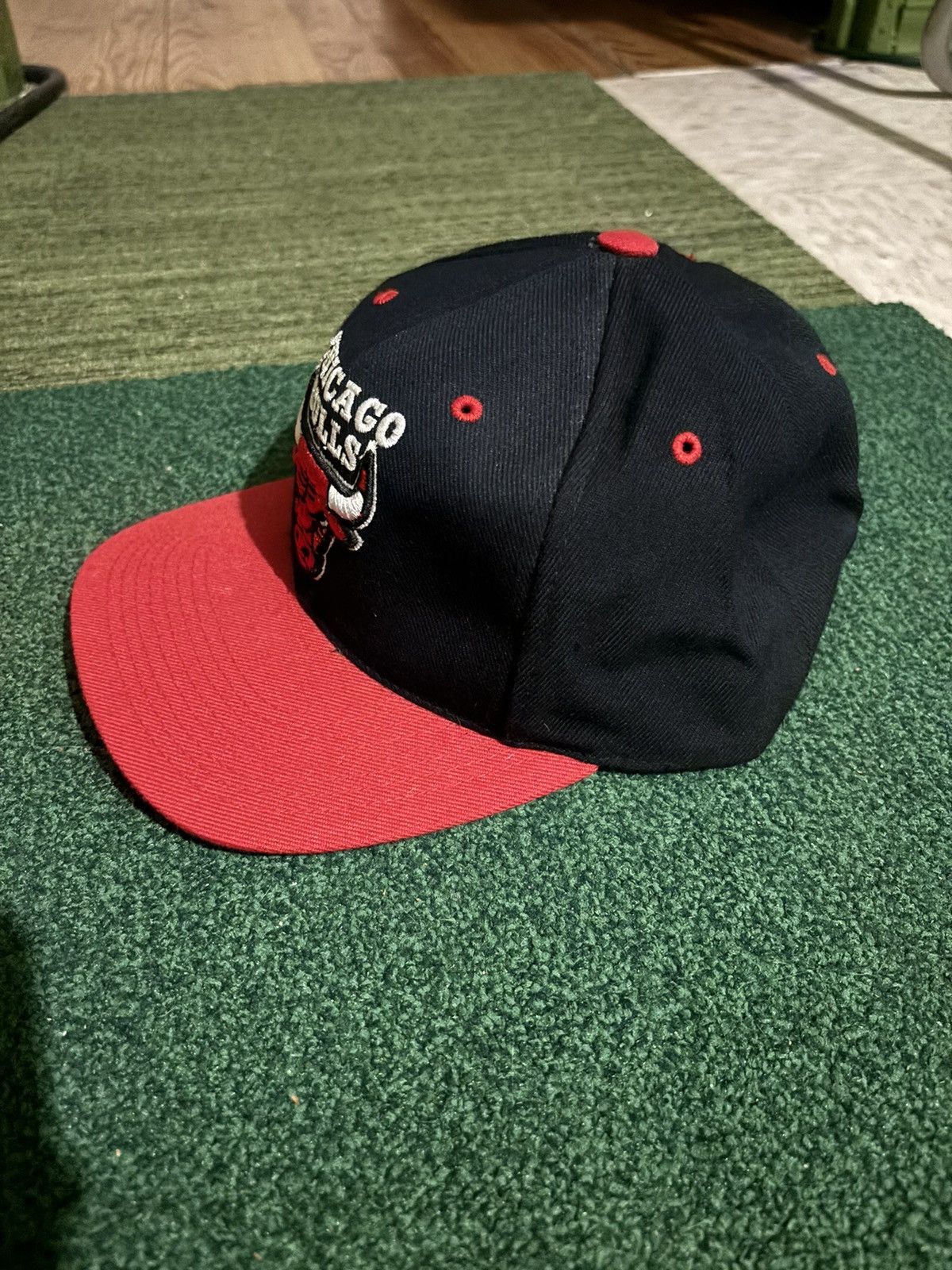 NBA Chicago Bulls Vintage NBA Embroidered G Cap Wool Strapback Size ONE SIZE - 2 Thumbnail