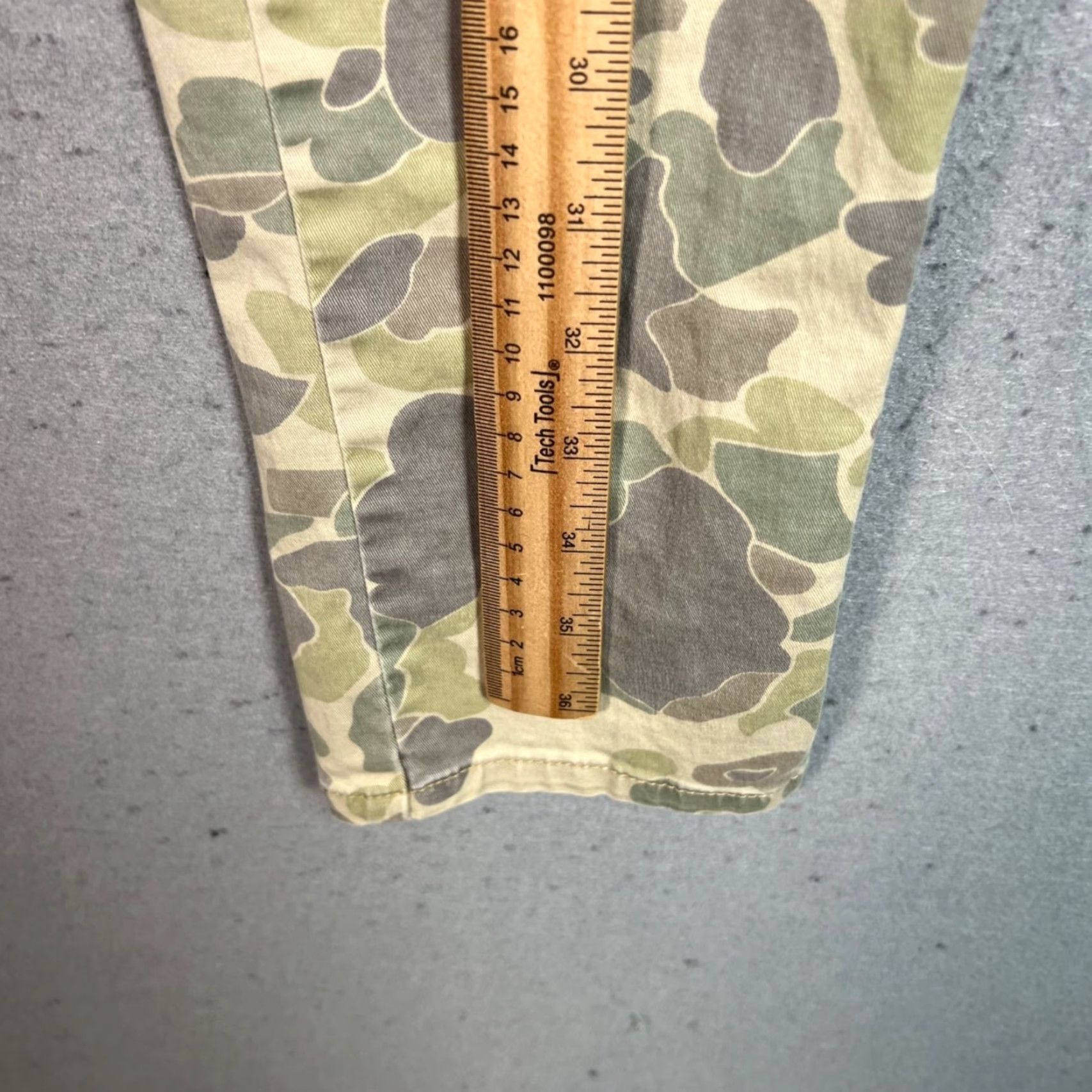 Vintage VINTAGE Denim & Supply Ralph Lauren Womens Size 27 Camo Cargo Pants Slim Fit Green Size 27" / US 4 / IT 40 - 5 Thumbnail