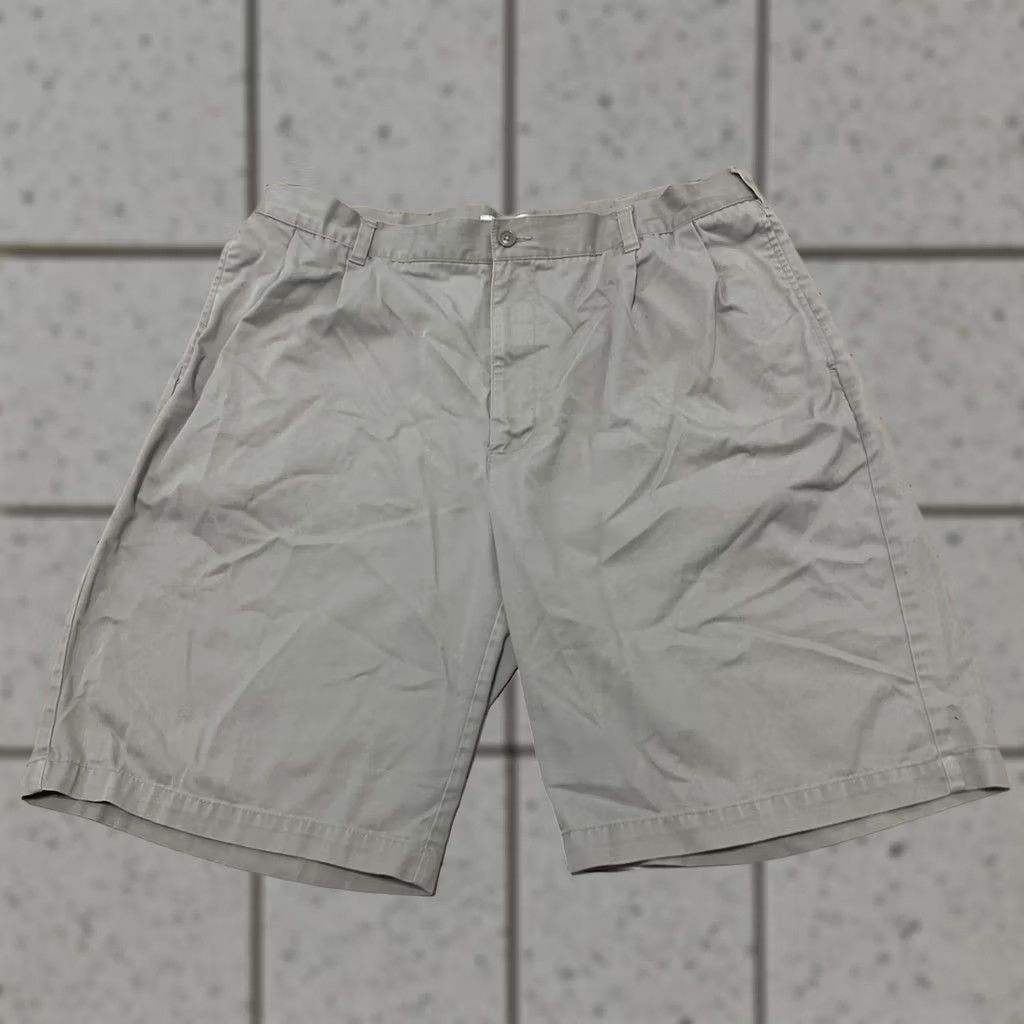 Lands' End VINTAGE Lands' End Pleated Shorts Men 36 Chino Casual 90s Y2k Khaki Beige 36x8 Mens Size US 36 / EU 52 - 1 Thumbnail