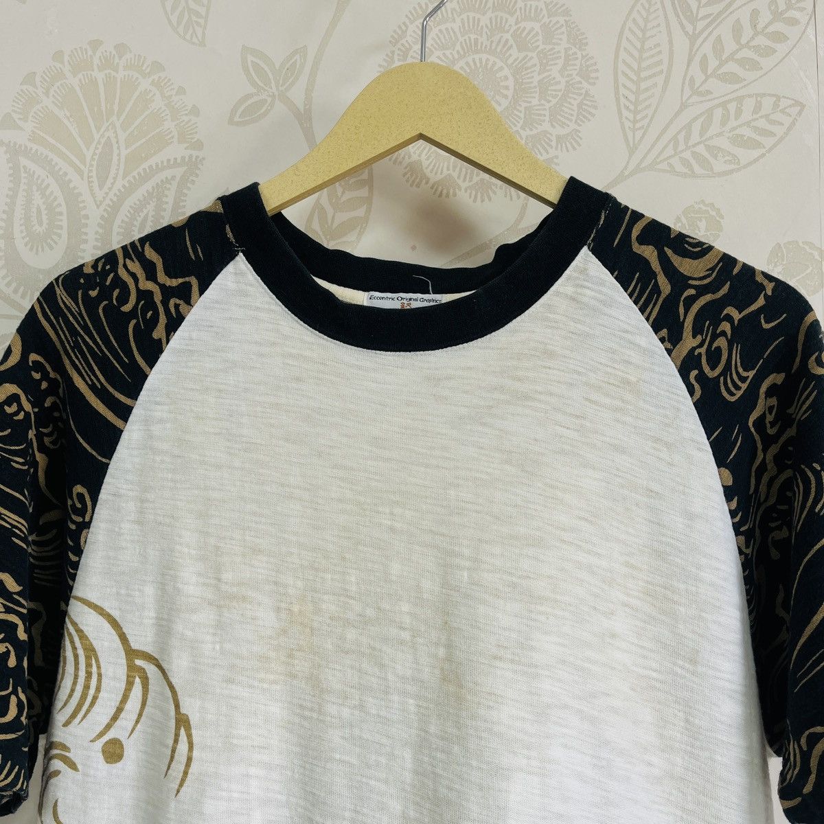 Japanese Brand × Vintage Vintage Kara Kuri Sukajan Embroidered Koi Fish TShirt Japan Size US M / EU 48-50 / 2 - 21 Thumbnail