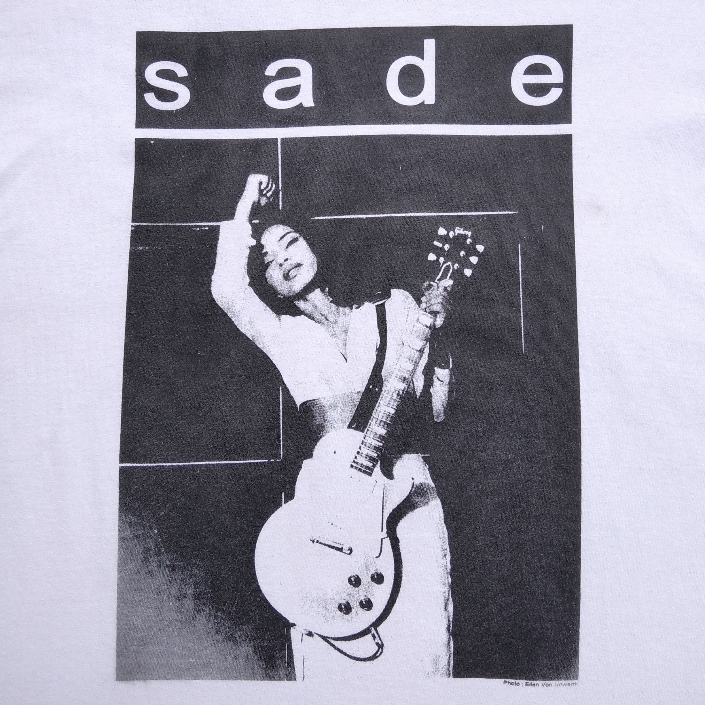 Band Tees Vintage Late 90's / Early 00's SADE T-Shirt Size US XL / EU 56 / 4 - 3 Thumbnail
