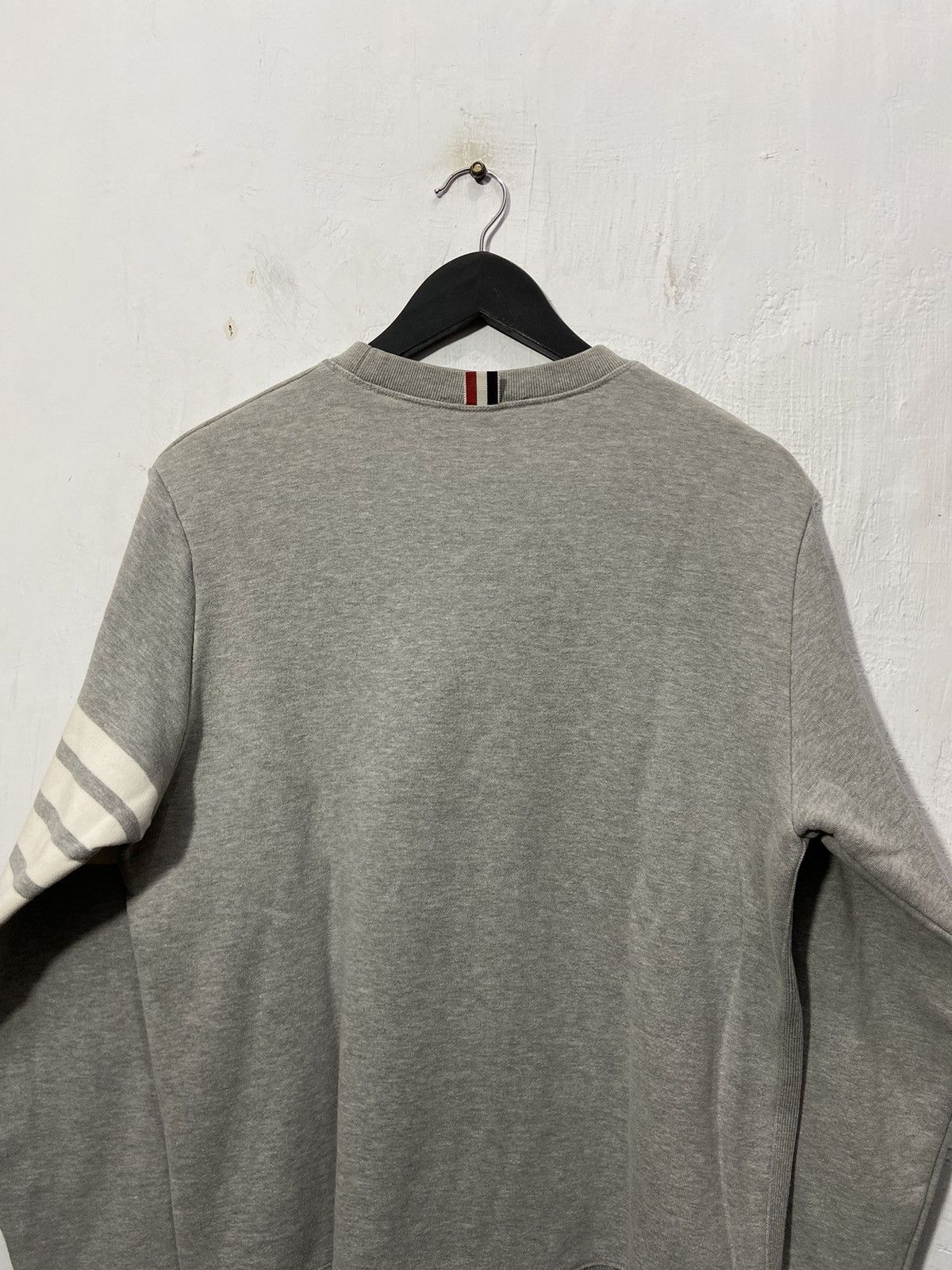 Thom Browne Thom Browne - 4 Bar Sweatshirt Grey Size US L / EU 52-54 / 3 - 15 Thumbnail