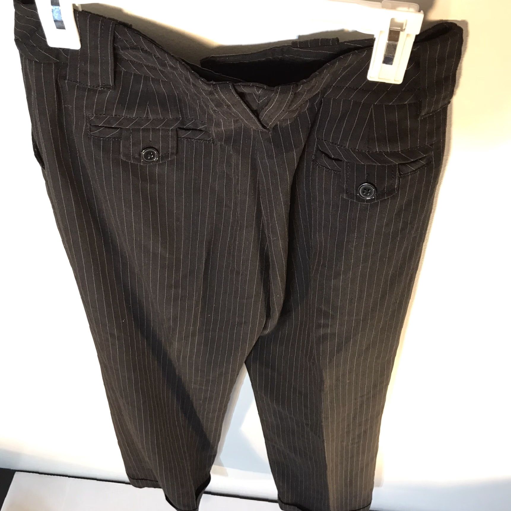 Vintage Larry Levine Dress Pants Womens Size 8 Wide-Leg Cuffed Pinstripe Black White Rayon Blend N/A Mens Womens Size 30" / US 8 / IT 44 - 4 Thumbnail
