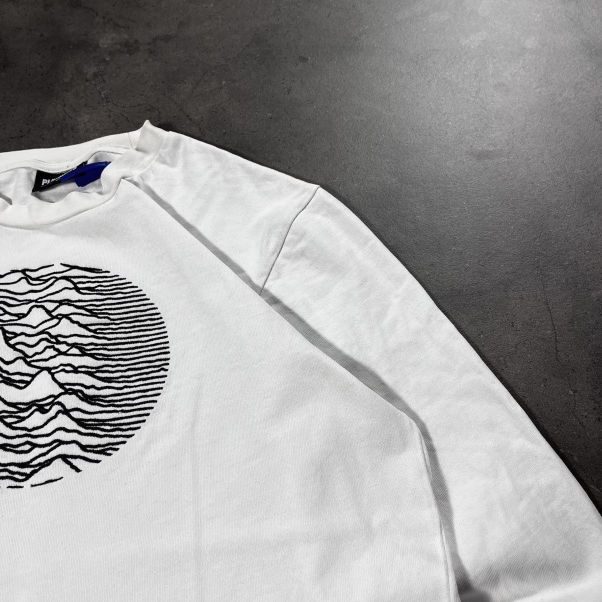 Pleasures Unknown Pleasures Now Vintage Big Logo Longsleeve Tee Tshirt Size US M / EU 48-50 / 2 - 12 Thumbnail