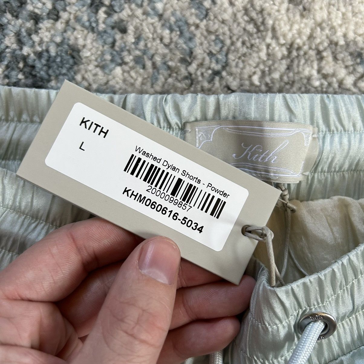 Kith × Ronnie Fieg 2024 SPRiNG KiTH WASHED NYLON DYLAN SHORTS POWDER Size US 33 - 16 Thumbnail
