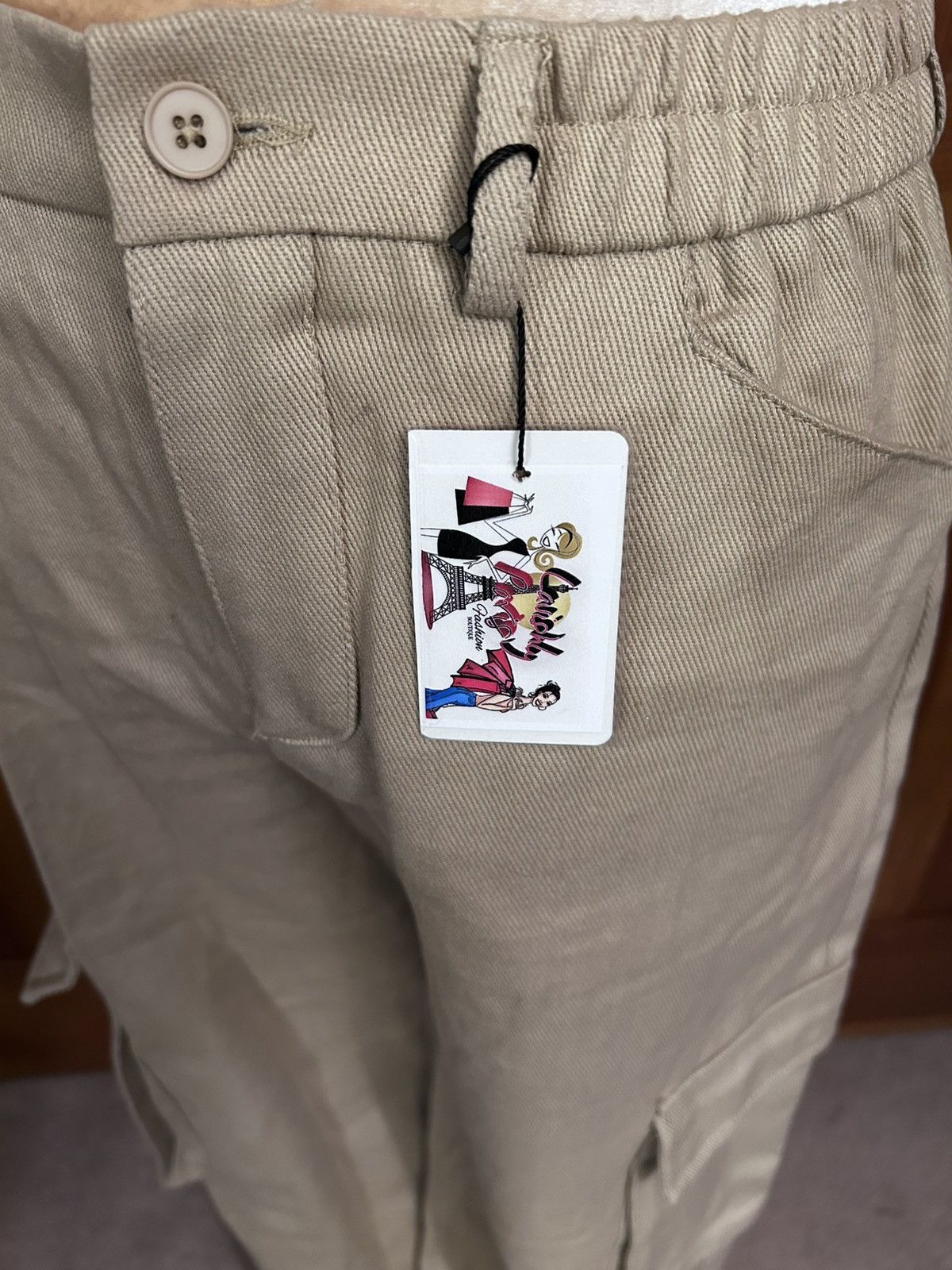 Designer × Other NWT, Lavishly Paris Relaxed Fit Oversized Tan Cargo Pants Size 30" / US 8 / IT 44 - 3 Thumbnail