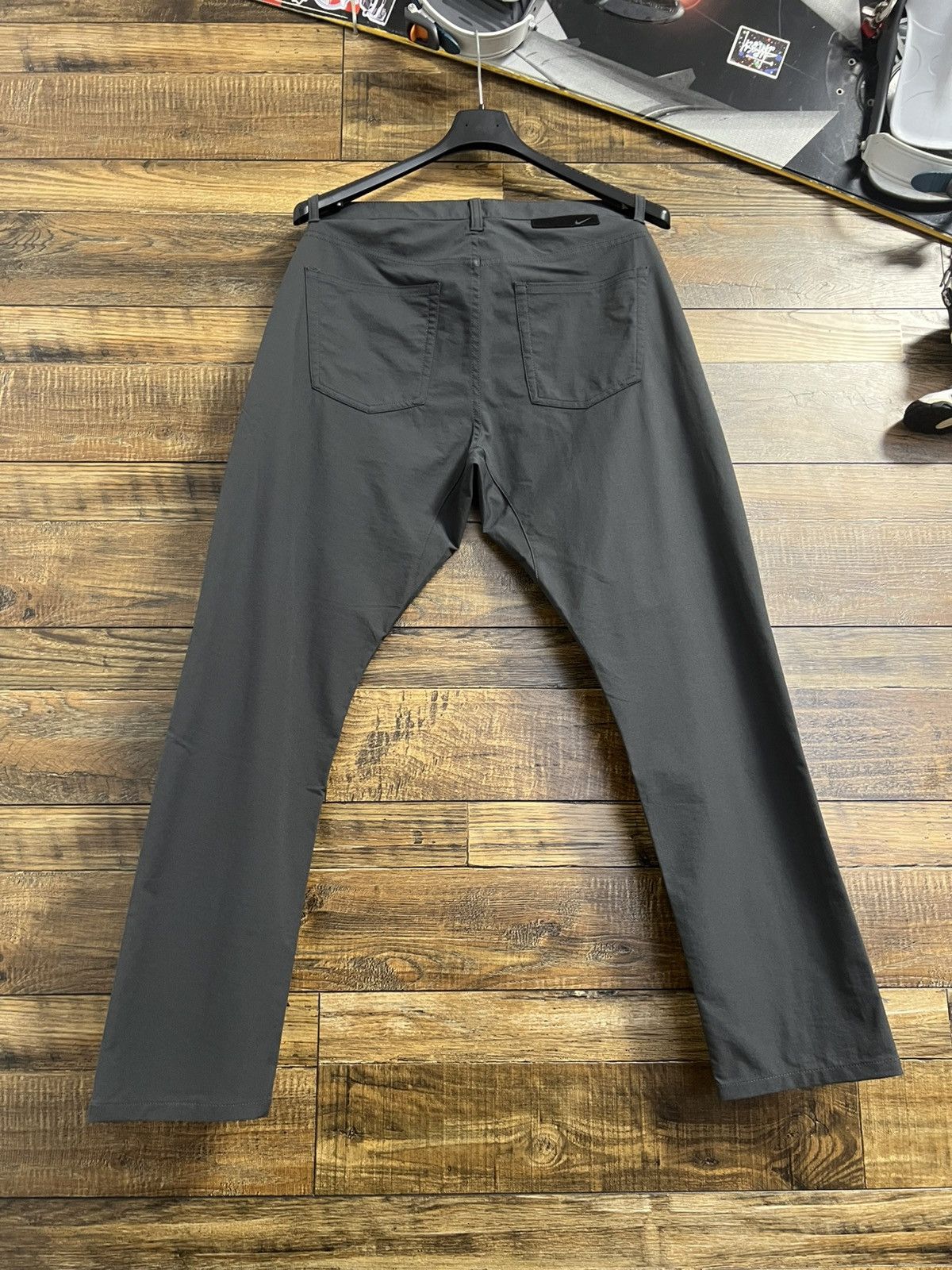 Nike NIKE DRI-FIT Repel 5 Pocket Slim Fit Golf Pants Dark Smoke Size US 32 / EU 48 - 9 Thumbnail