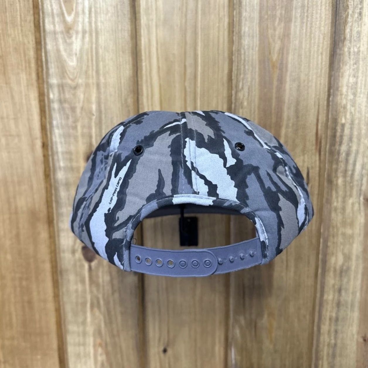 Vintage VINTAGE Jasper Canada Hat Cap Snap Back Gray Camo Elk Patch Souvenir Mens 90s Size ONE SIZE - 3 Thumbnail