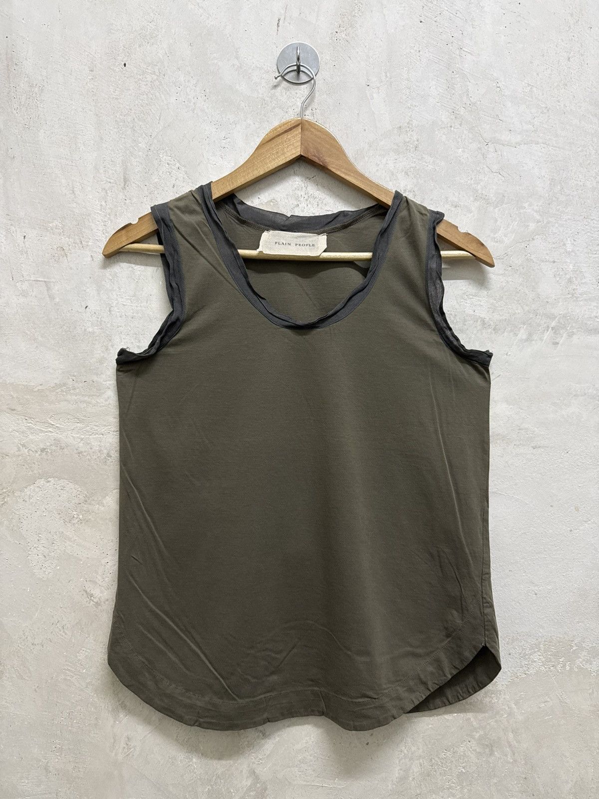 Grunge Plain People erd style crop sleeveless